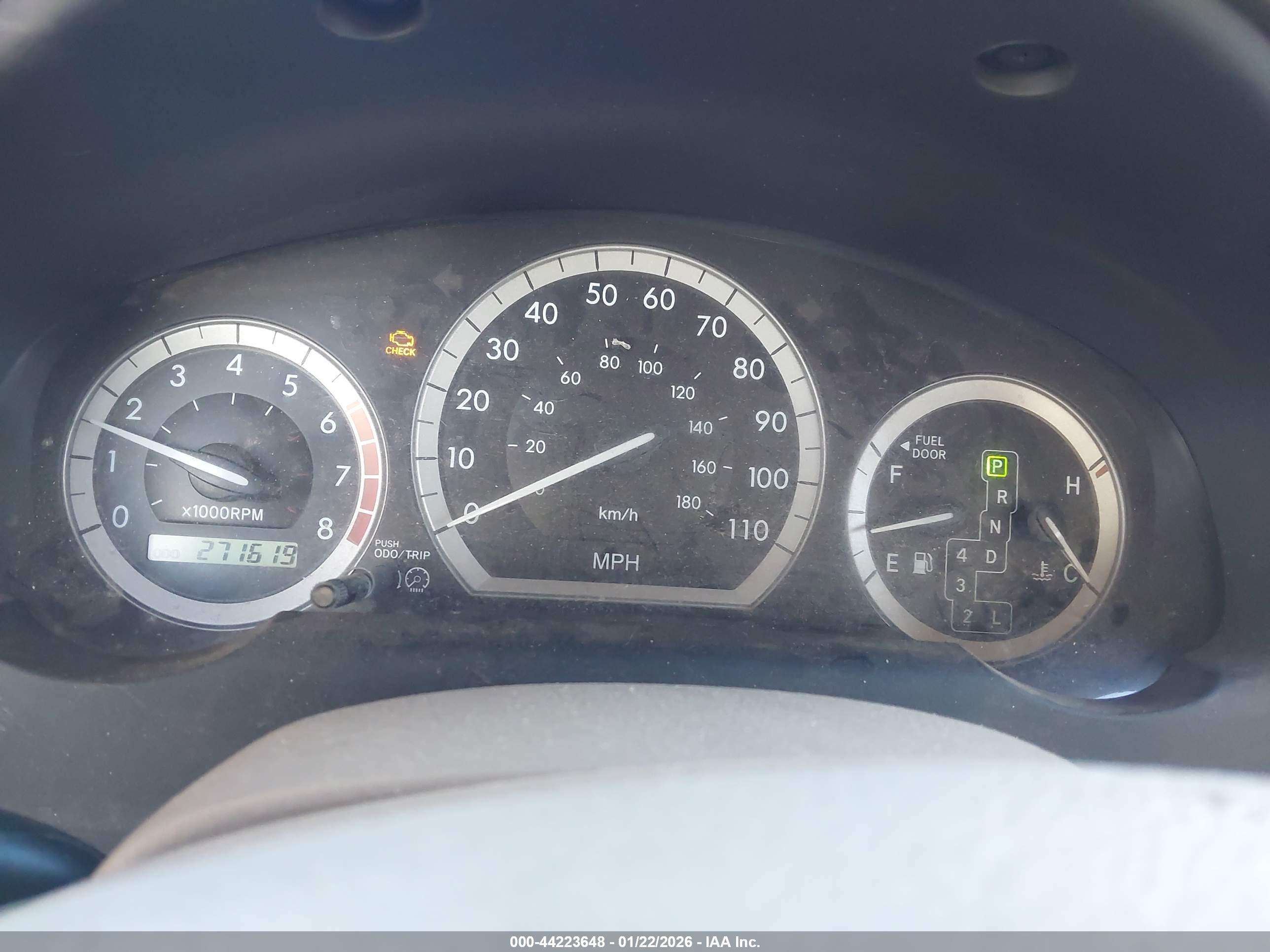 TOYOTA SIENNA image 7