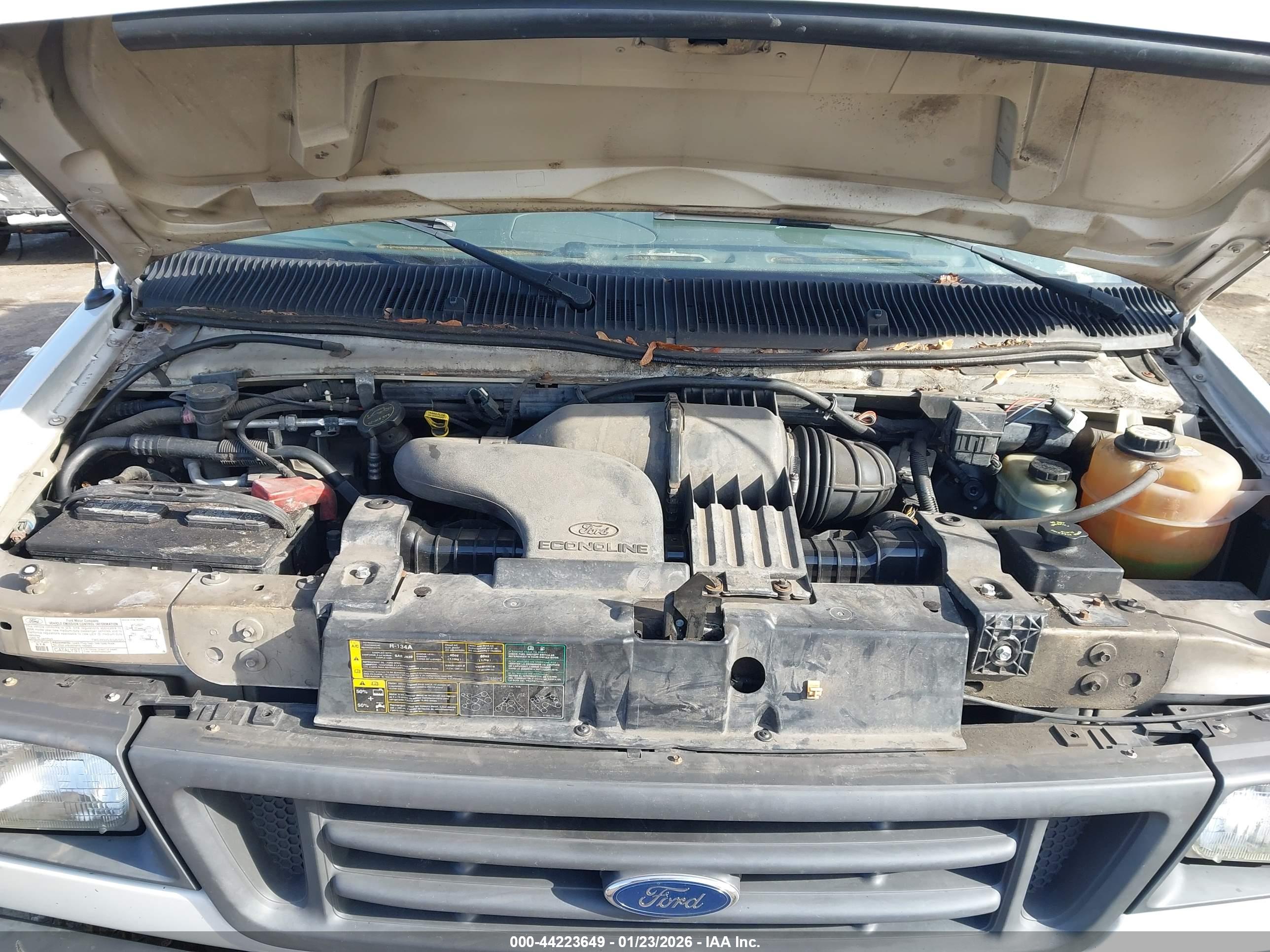 FORD E-250 image 10