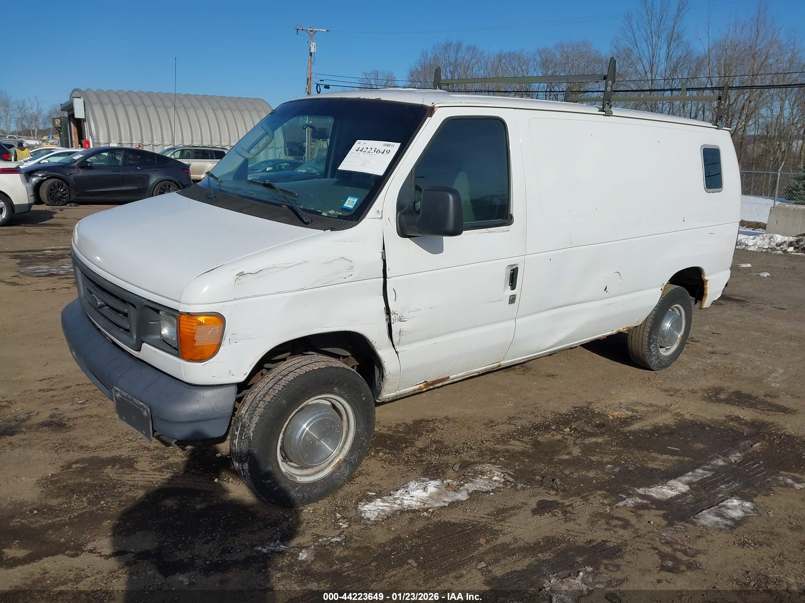 FORD E-250 image 2