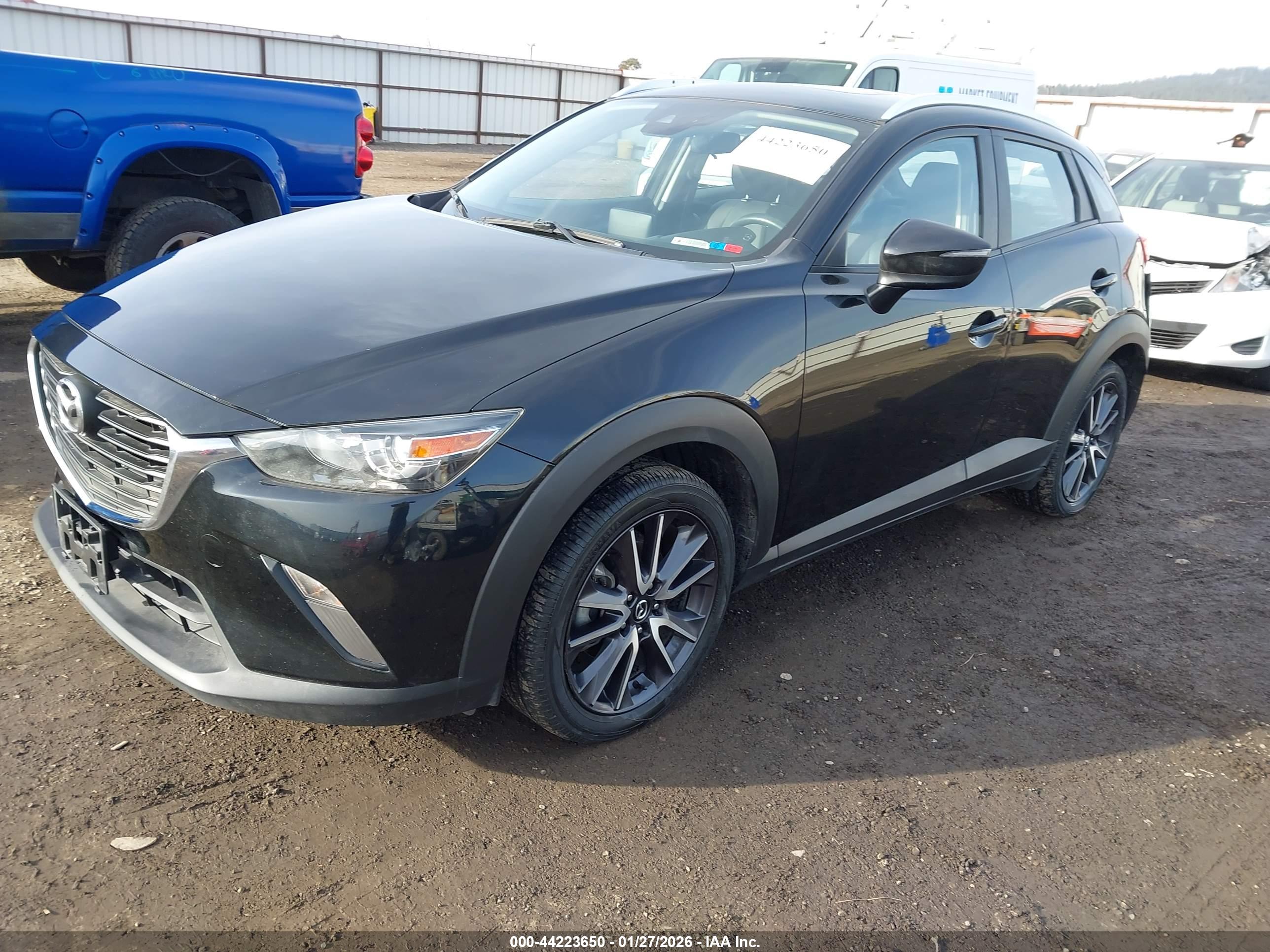 MAZDA CX-3 image 2