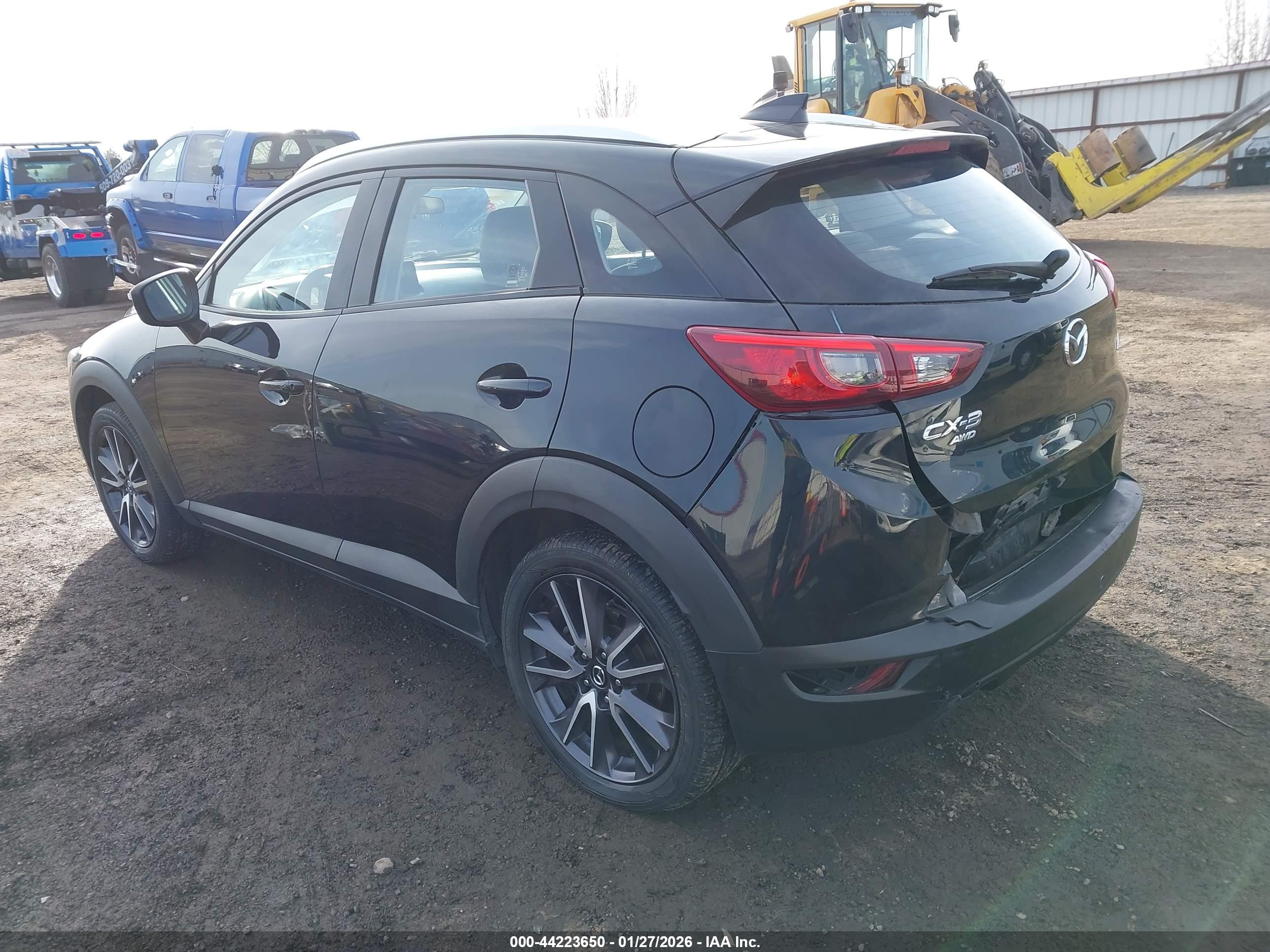 MAZDA CX-3 image 3
