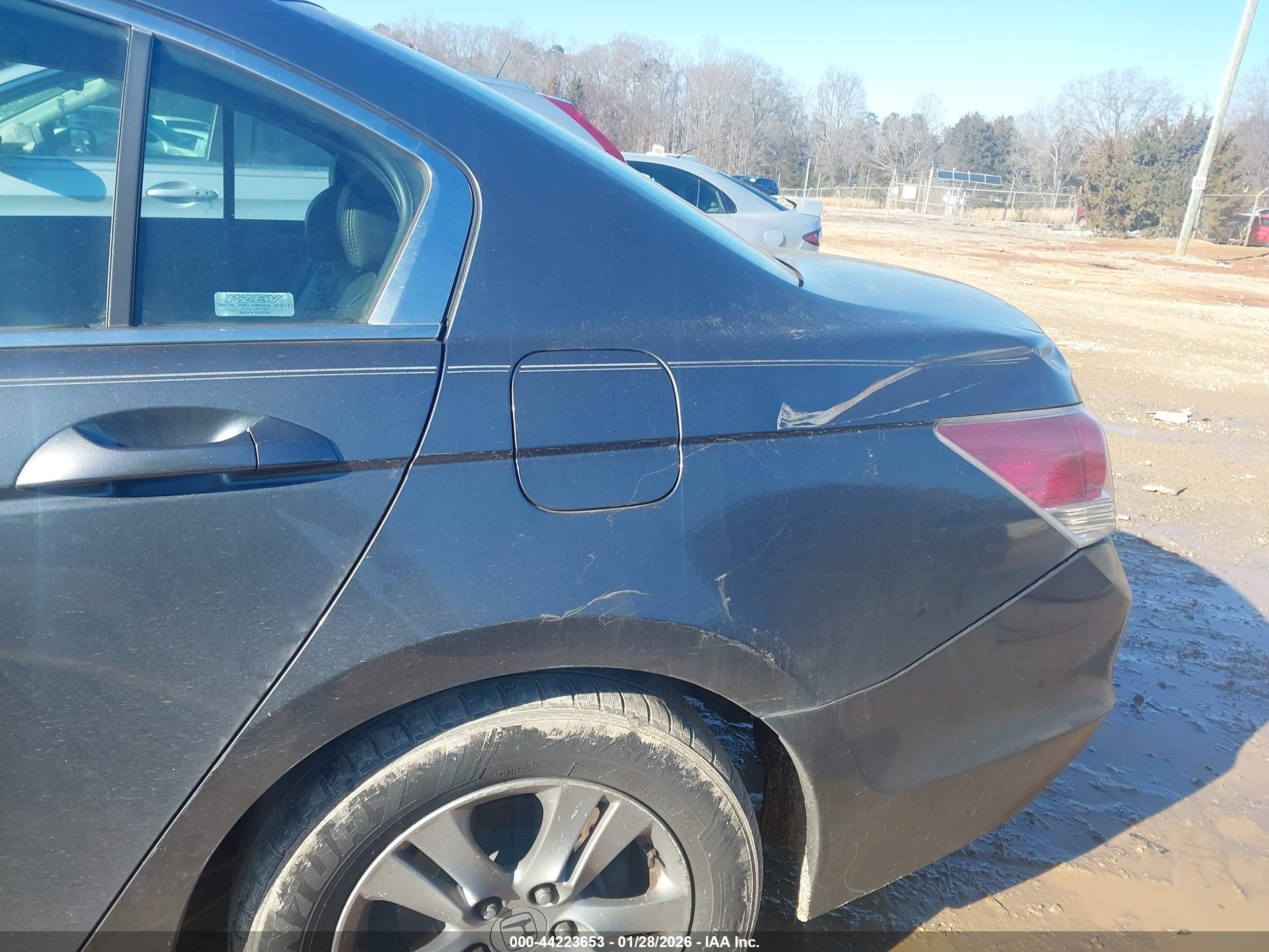 HONDA ACCORD image 6