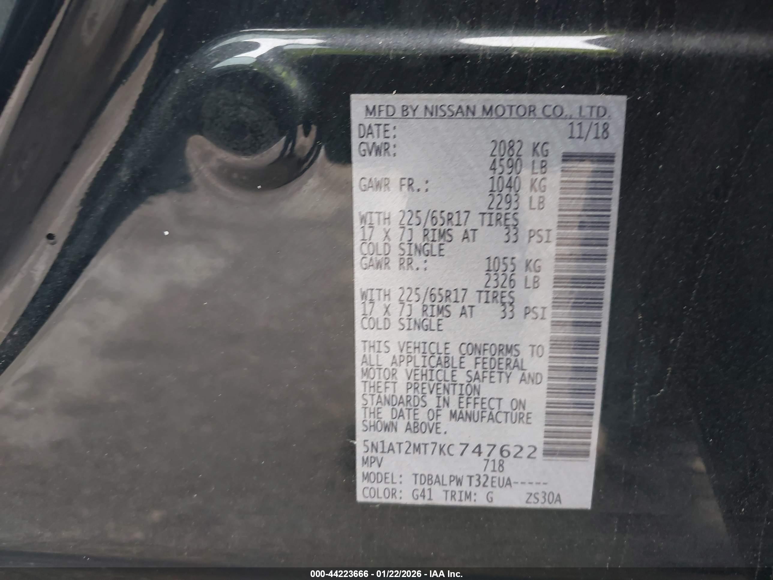 NISSAN ROGUE image 9