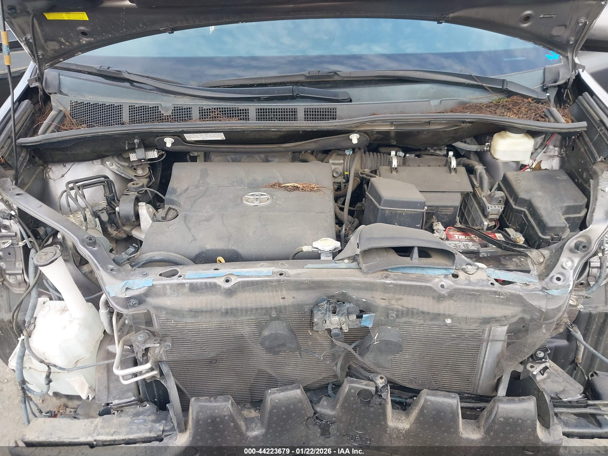 TOYOTA SIENNA image 10