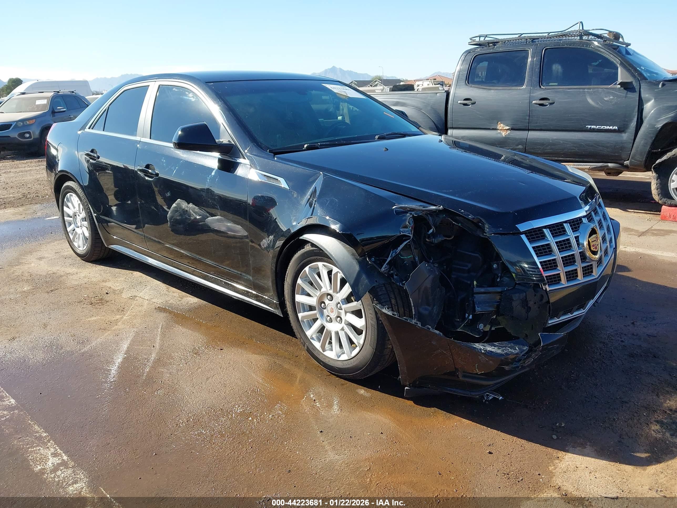 CADILLAC CTS image 6