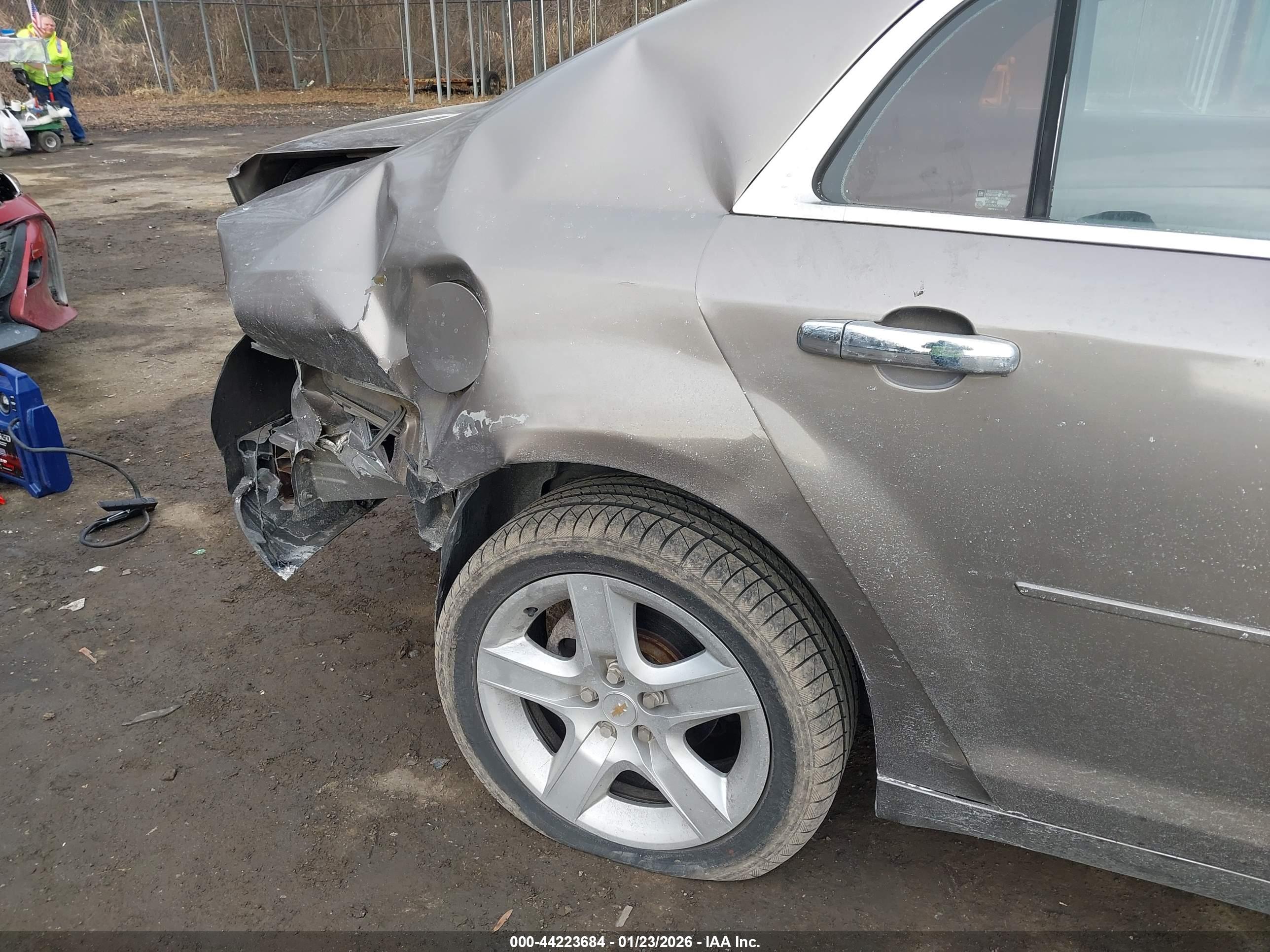 CHEVROLET MALIBU image 6