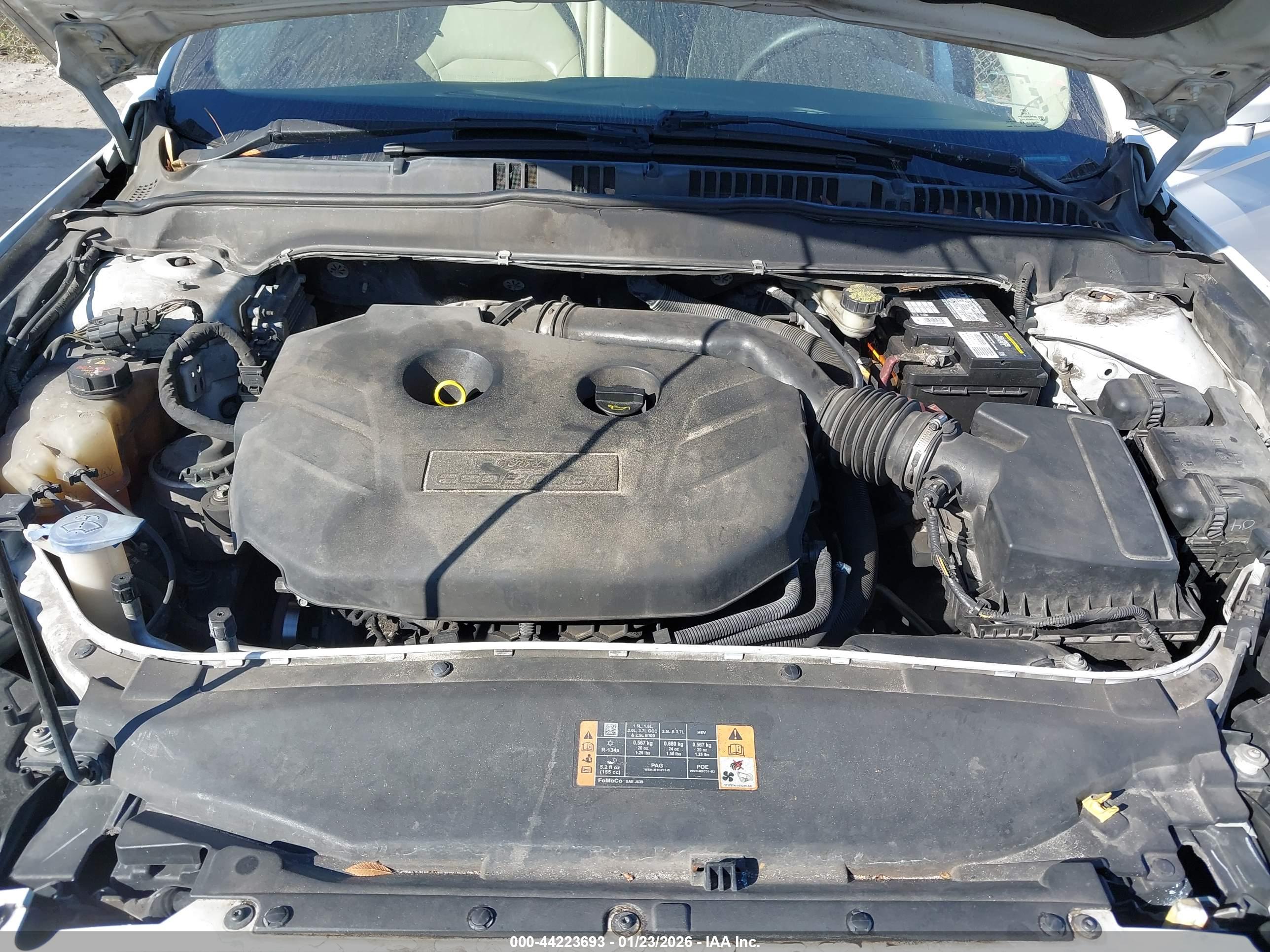 FORD FUSION image 10