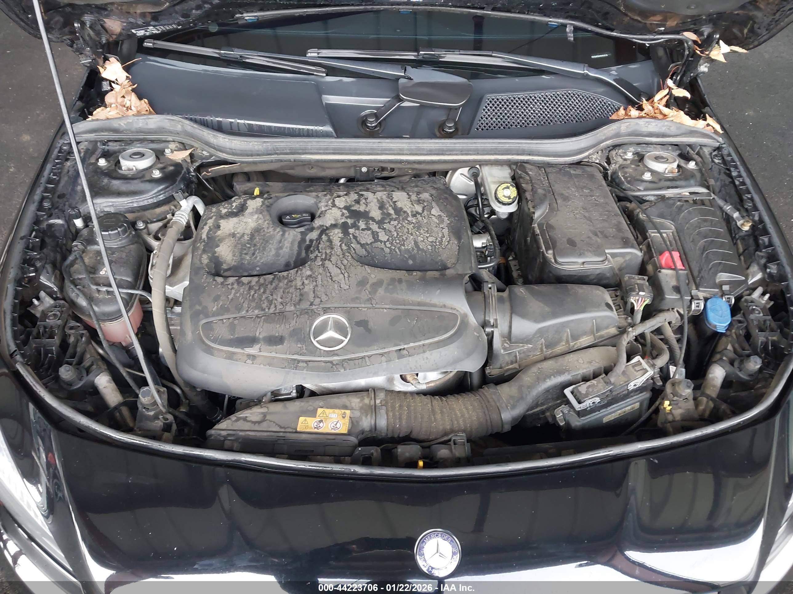 MERCEDES-BENZ CLA image 10