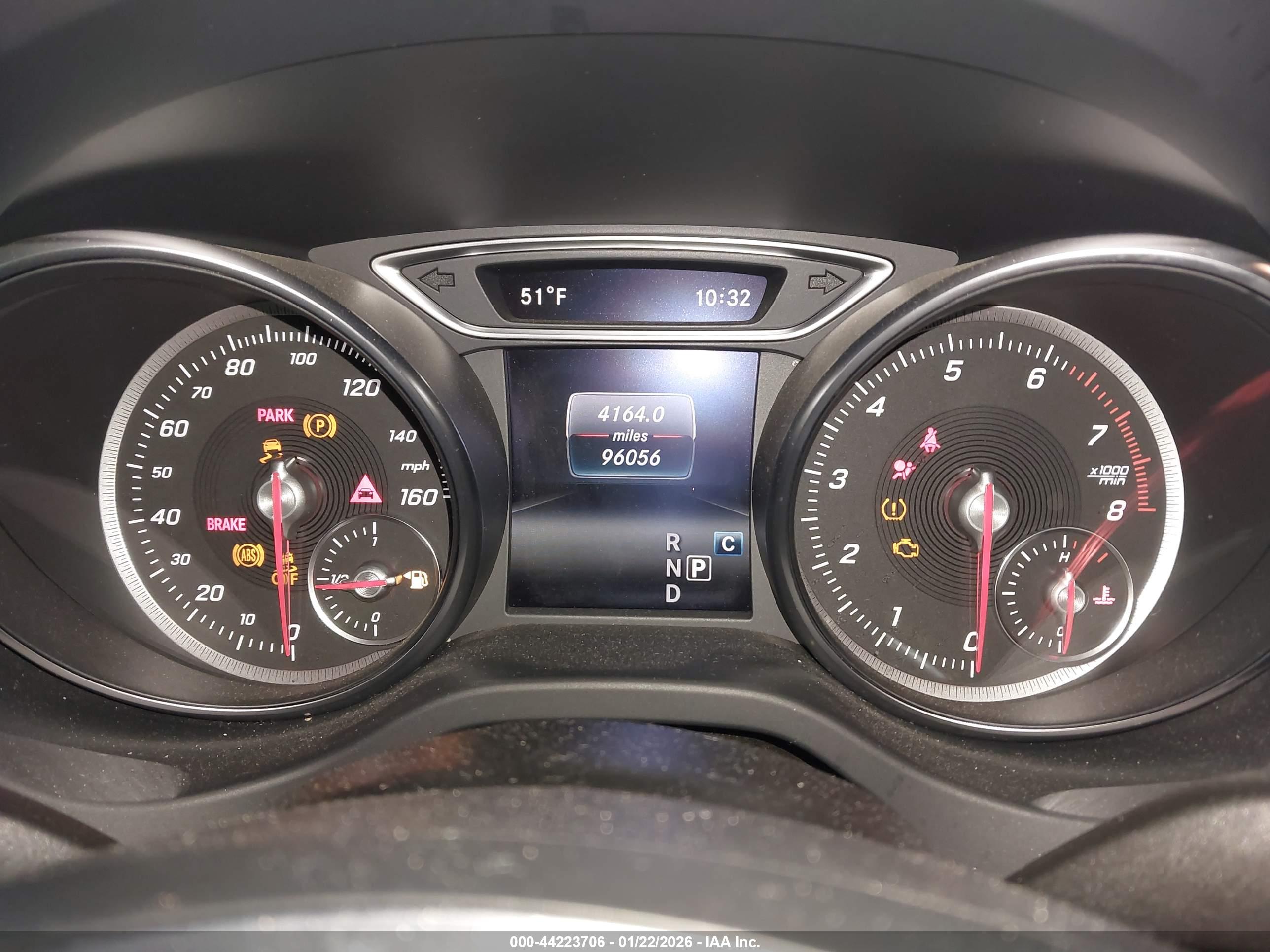 MERCEDES-BENZ CLA image 7