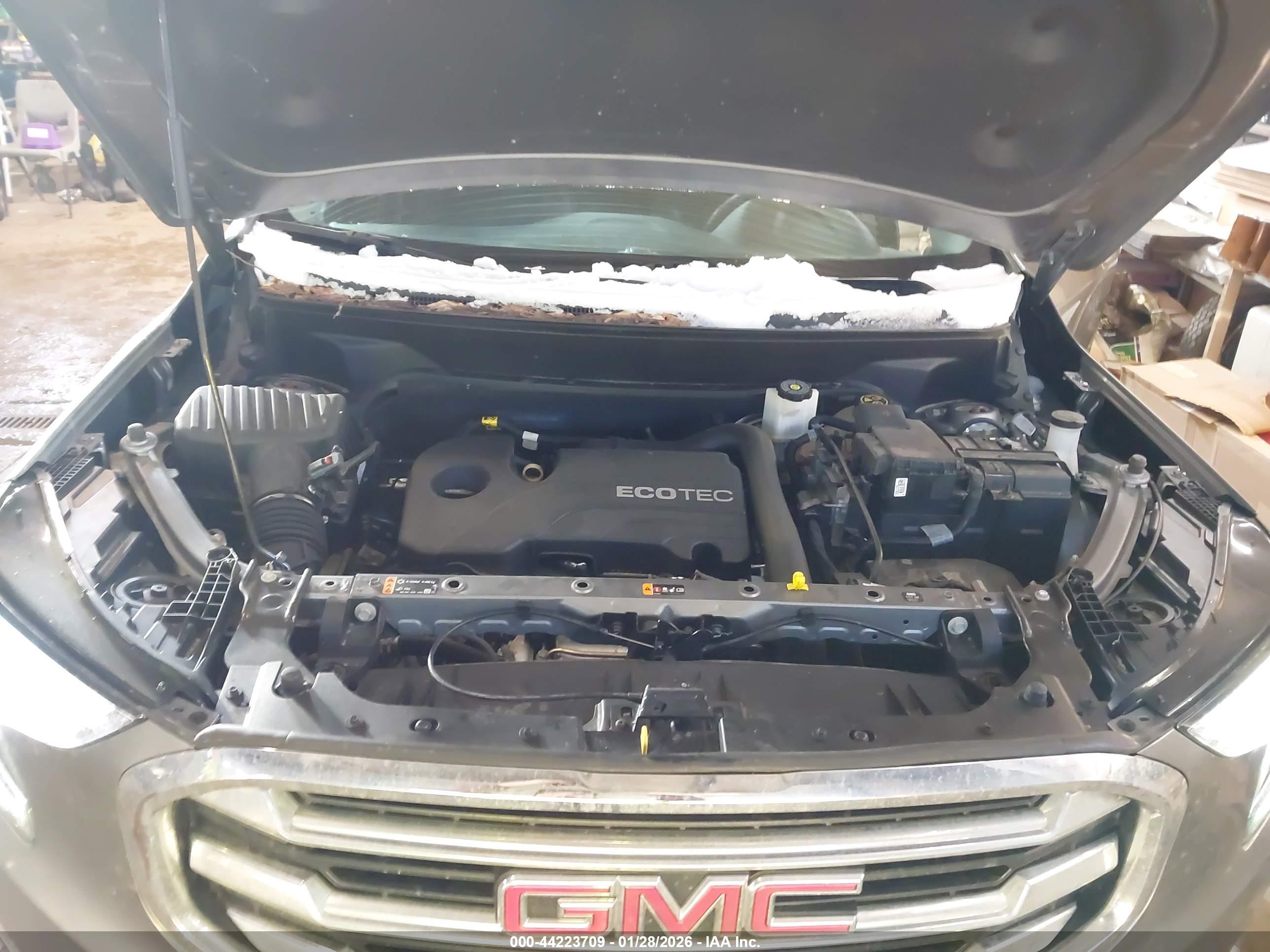 GMC TERRAIN image 10