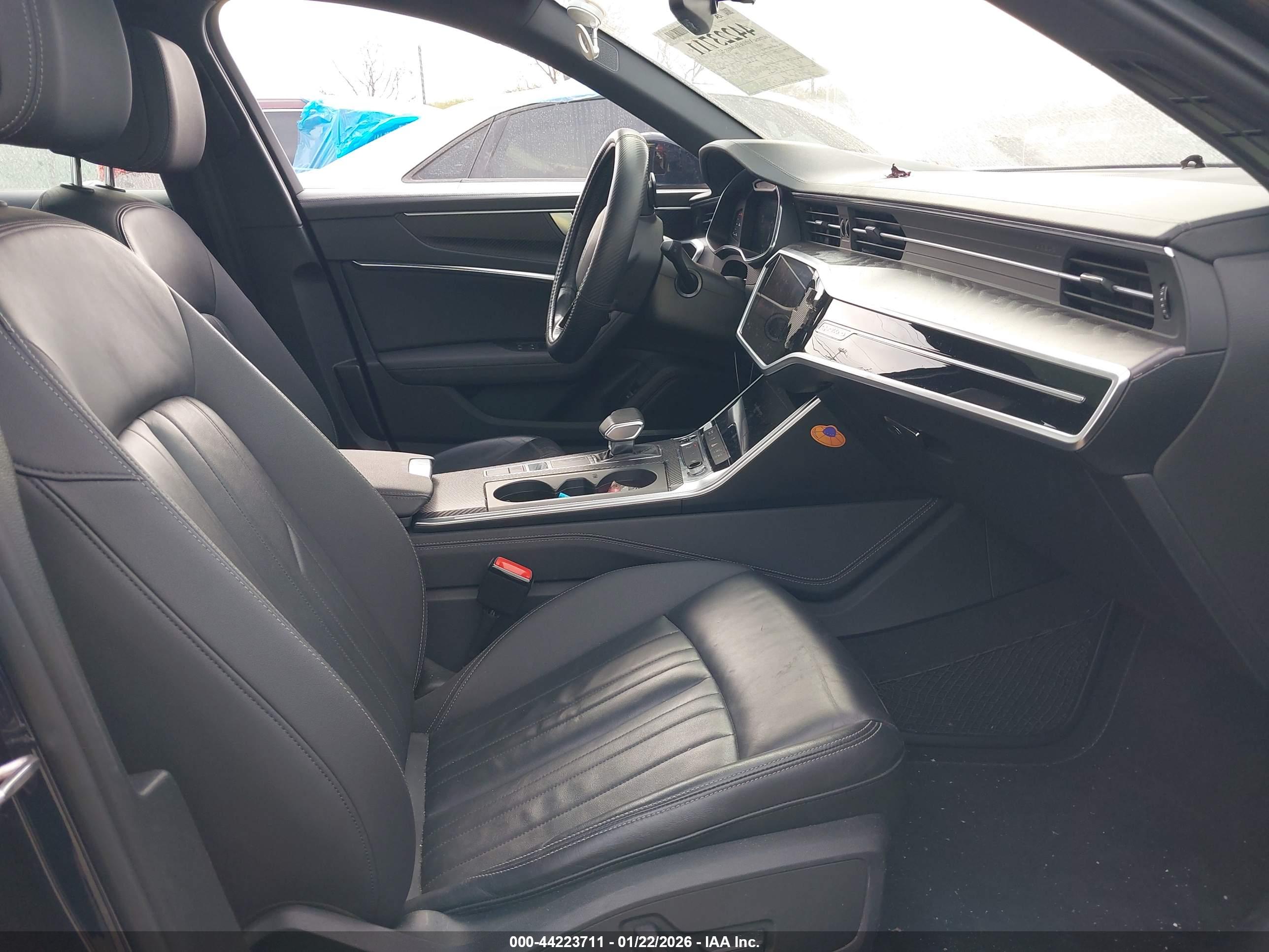 AUDI A6 image 5