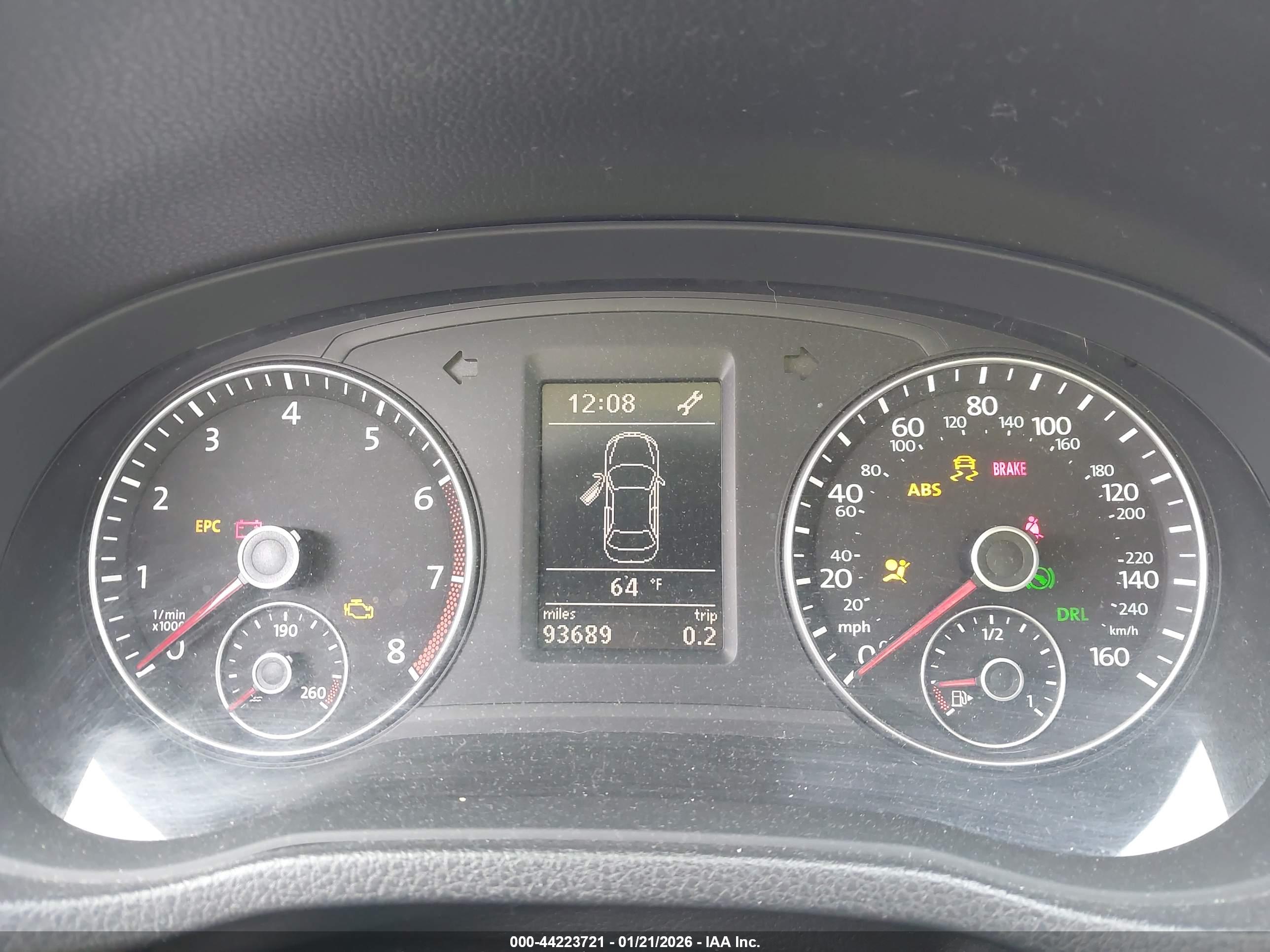 VOLKSWAGEN PASSAT image 7
