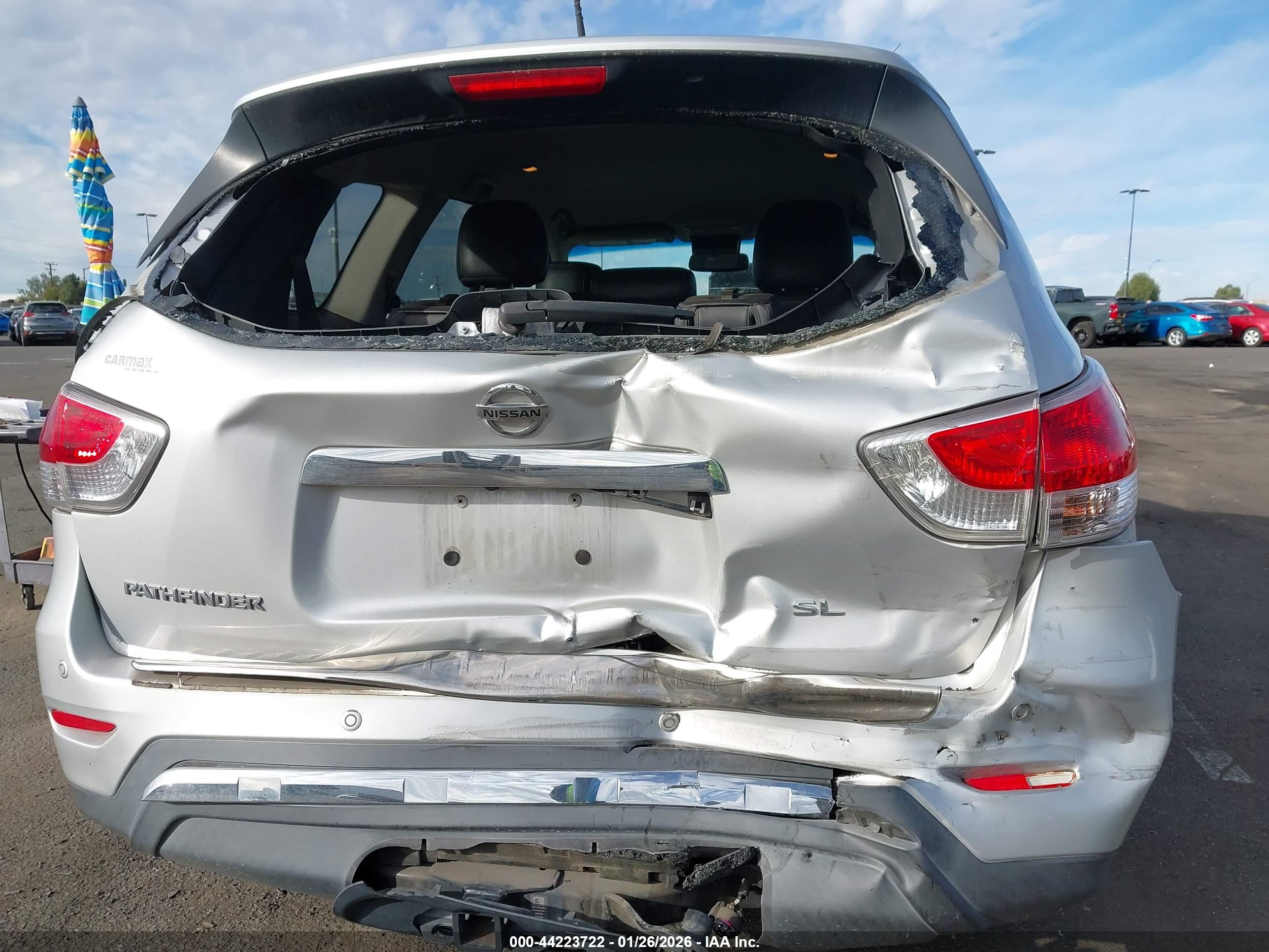 NISSAN PATHFINDER image 6