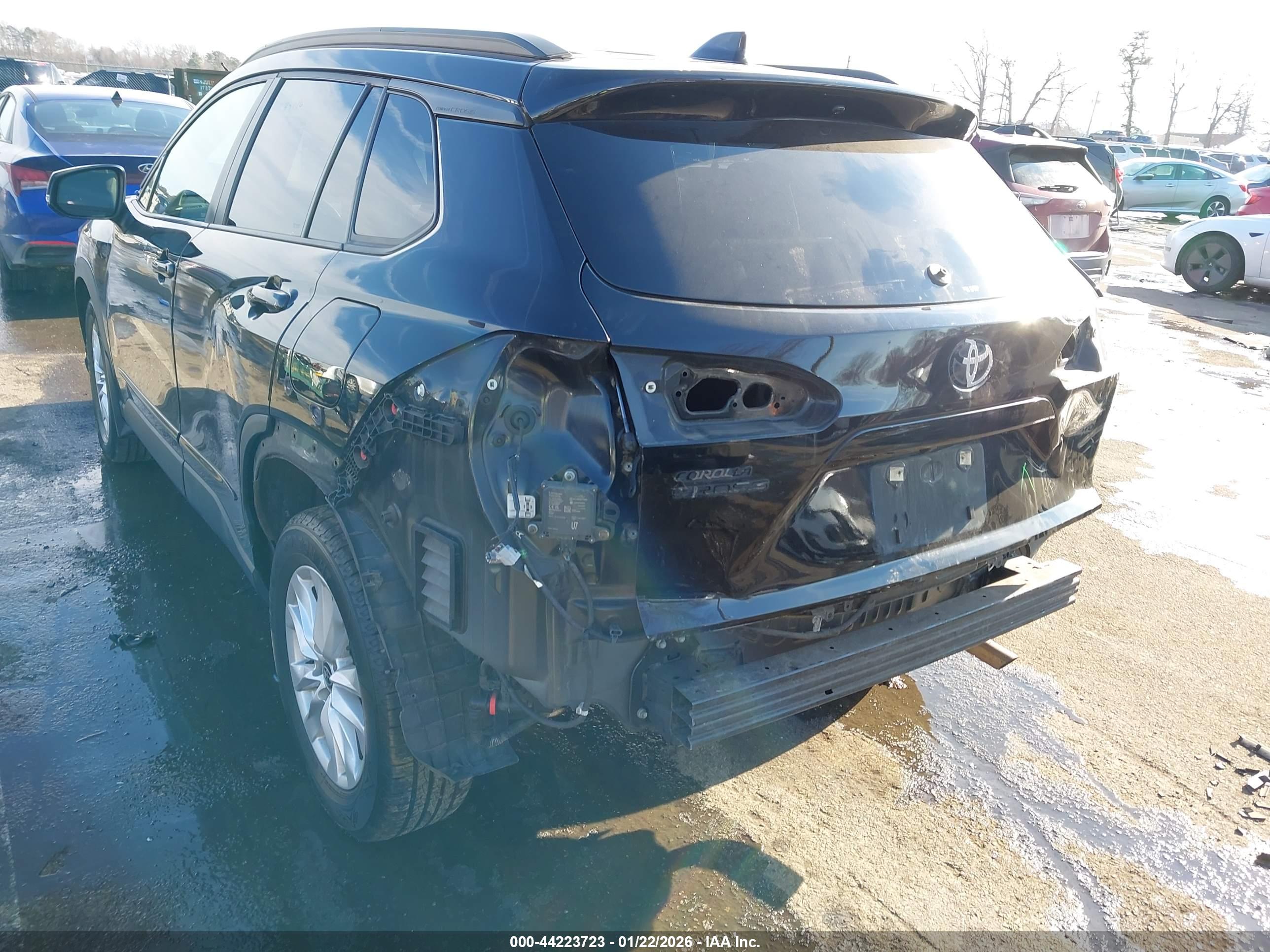 TOYOTA COROLLA image 6