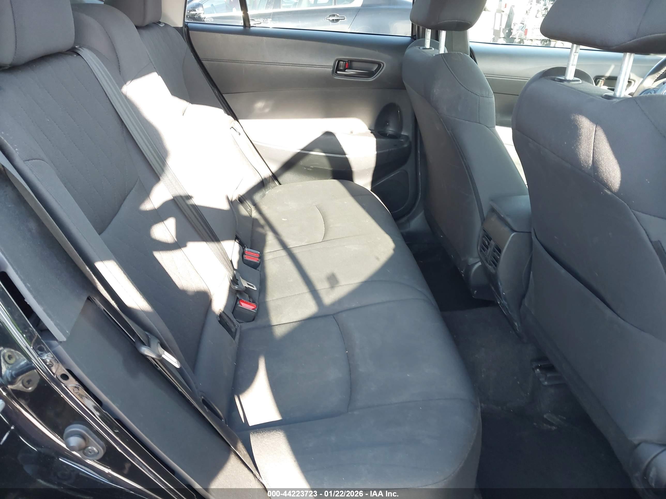 TOYOTA COROLLA image 8