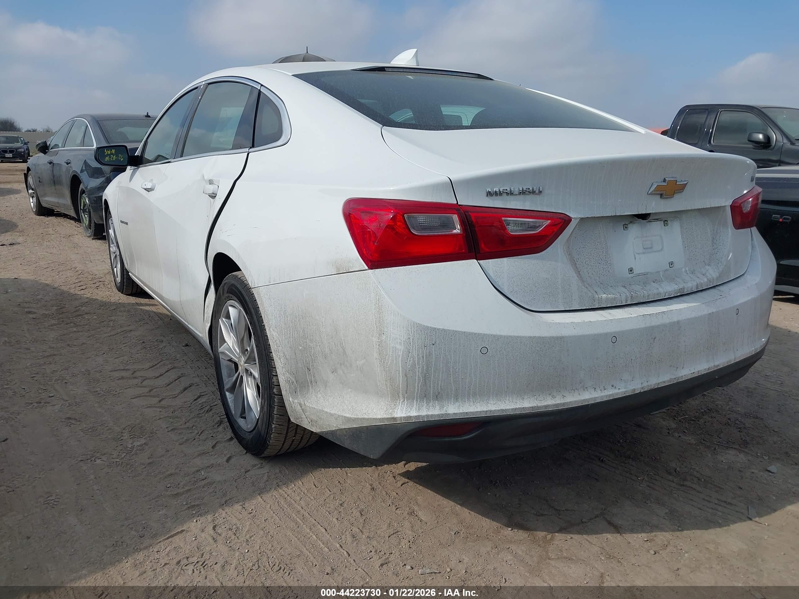 CHEVROLET MALIBU image 3