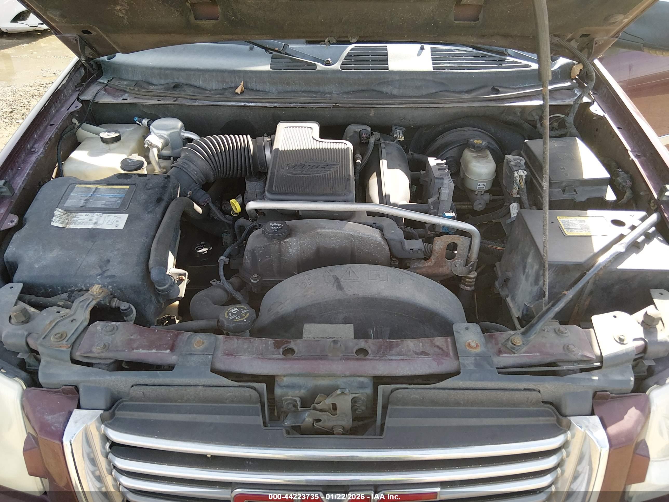 GMC ENVOY image 10
