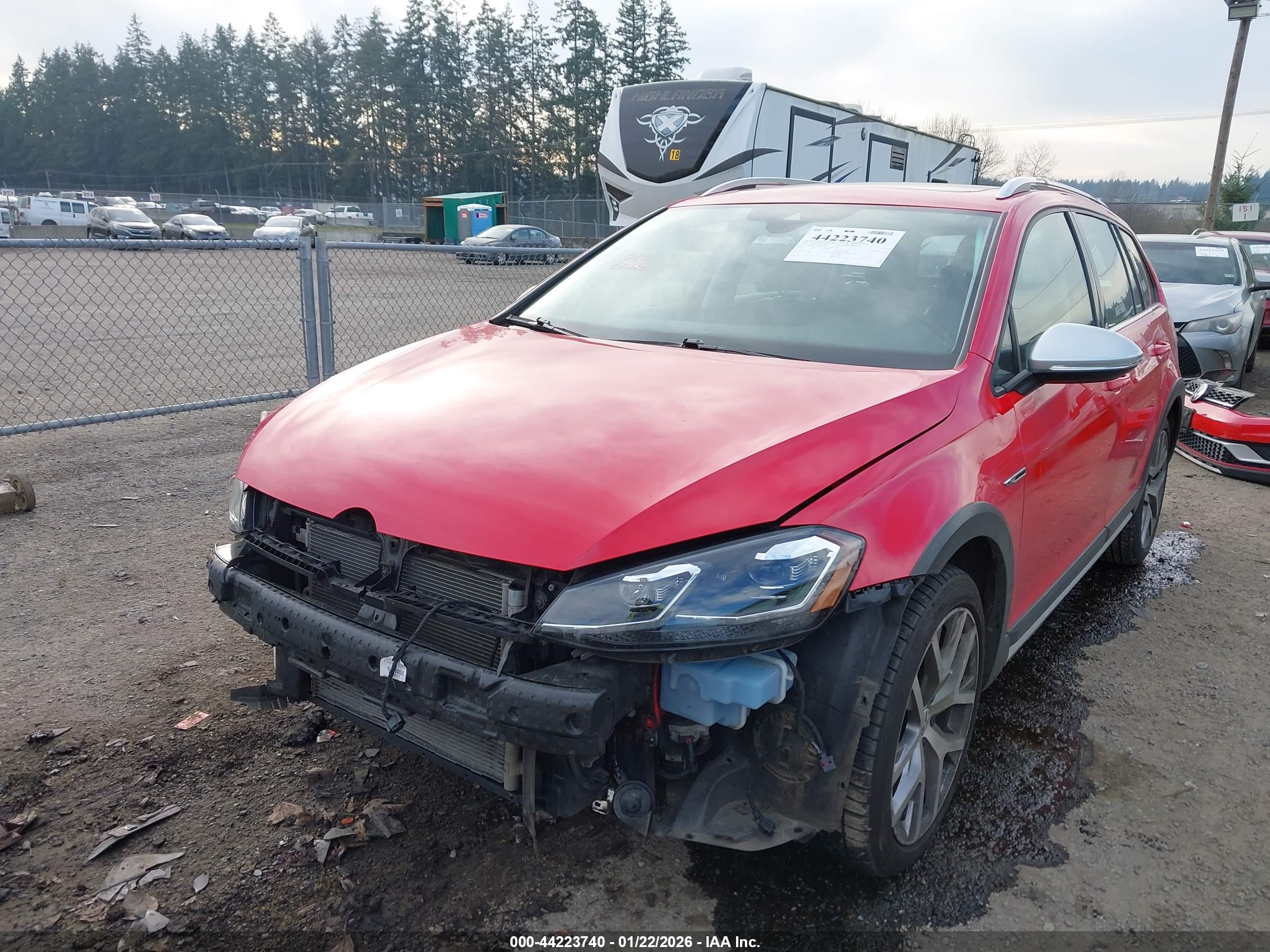 VOLKSWAGEN GOLF image 6