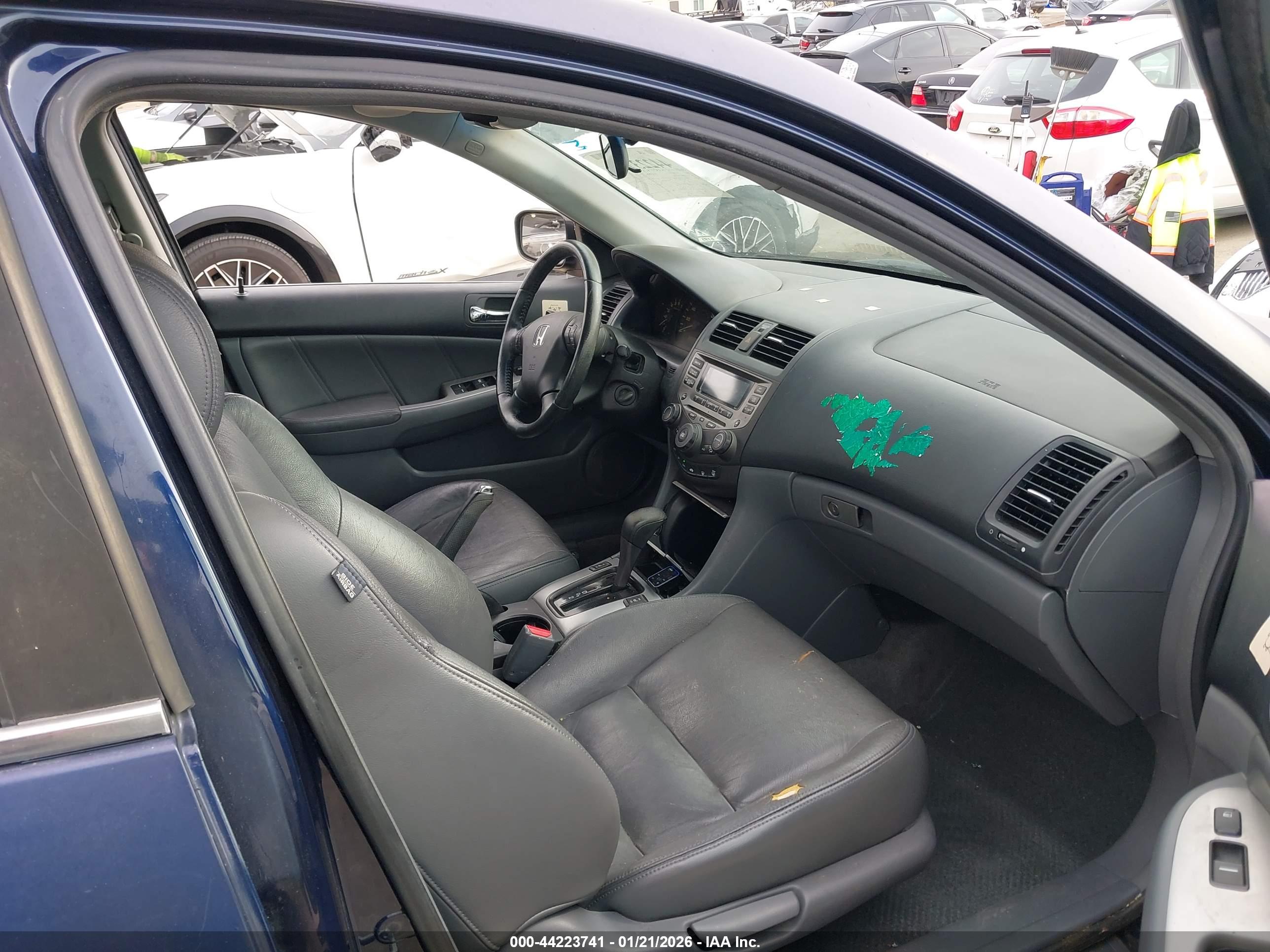HONDA ACCORD image 5