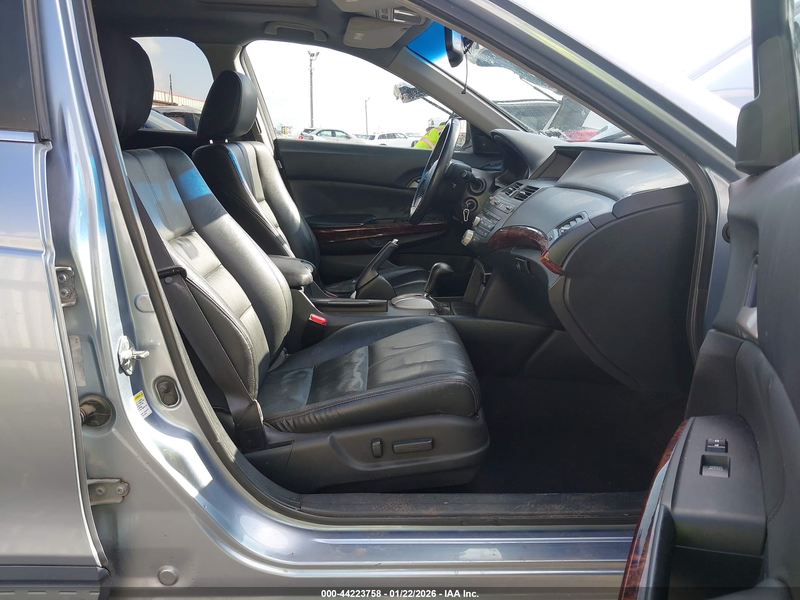HONDA ACCORD image 5
