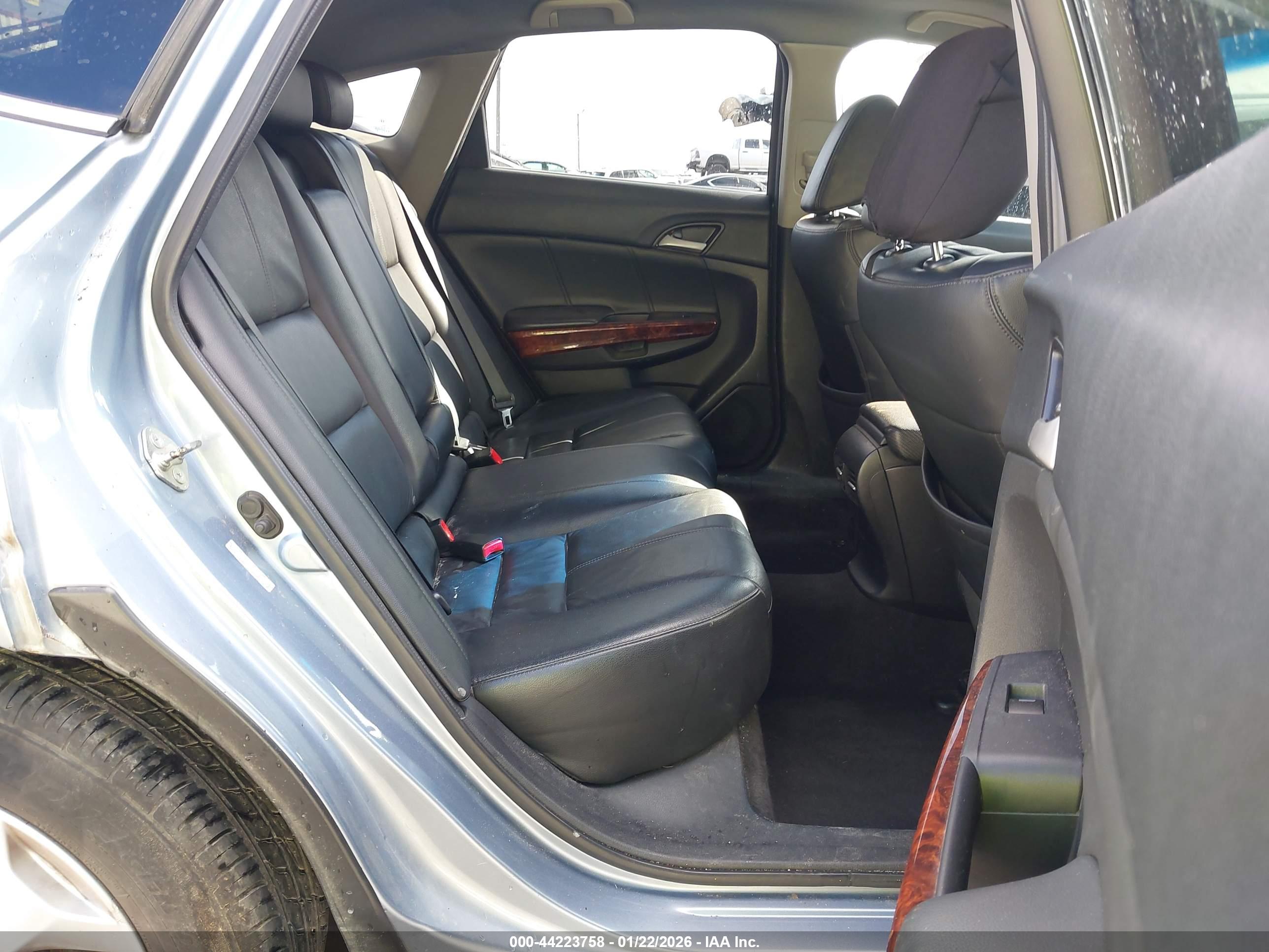 HONDA ACCORD image 8