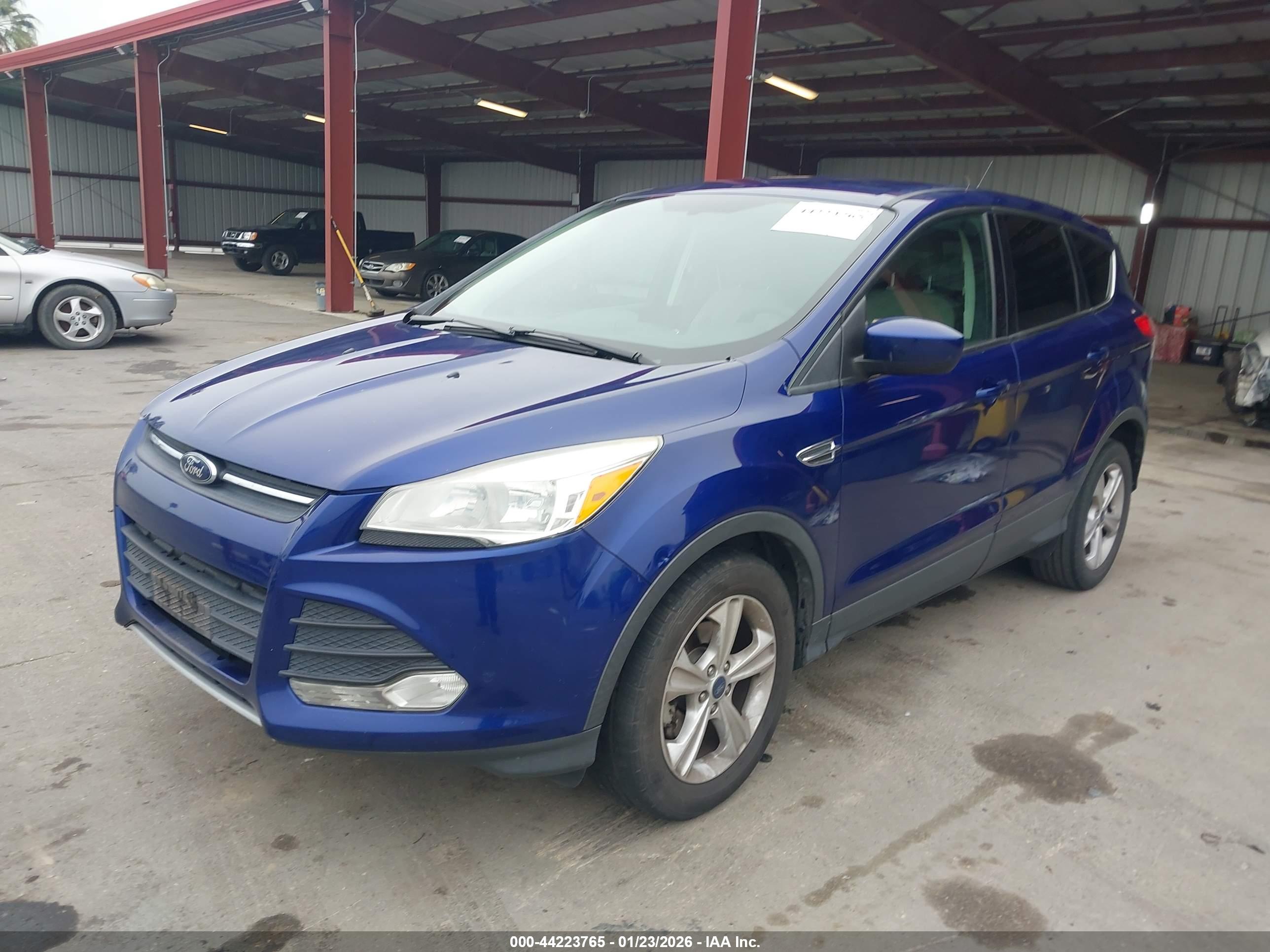 FORD ESCAPE image 6