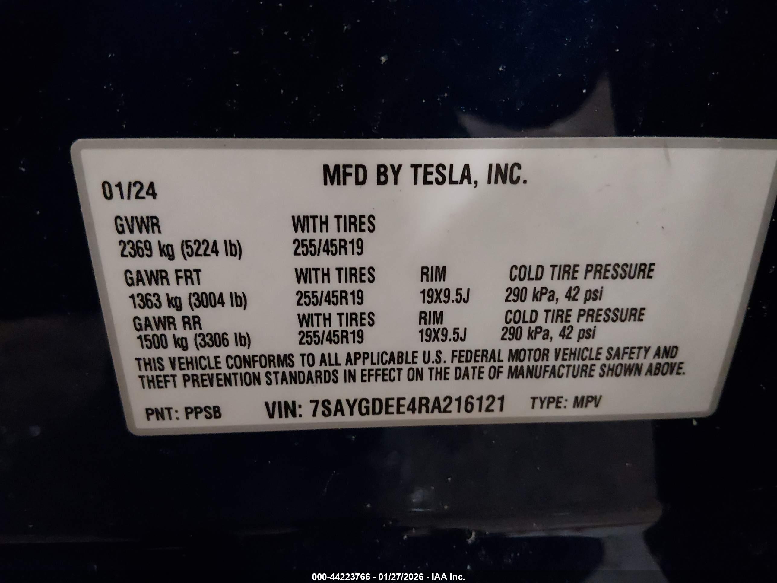 TESLA MODEL image 9