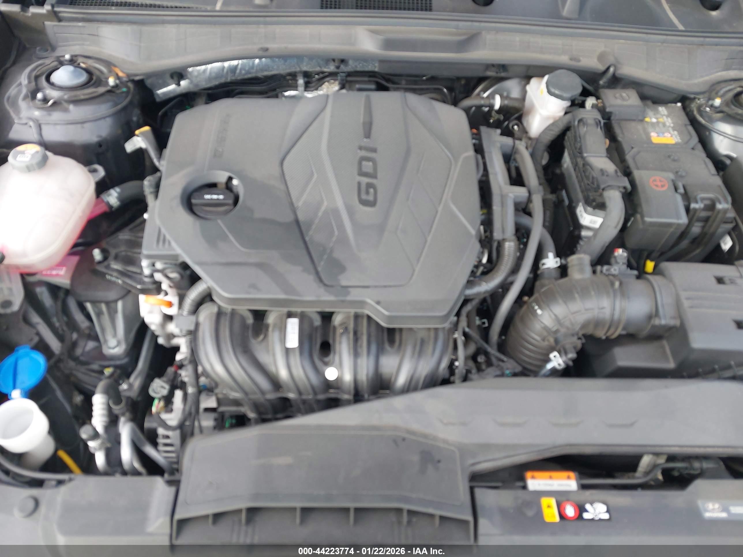 HYUNDAI SONATA image 10