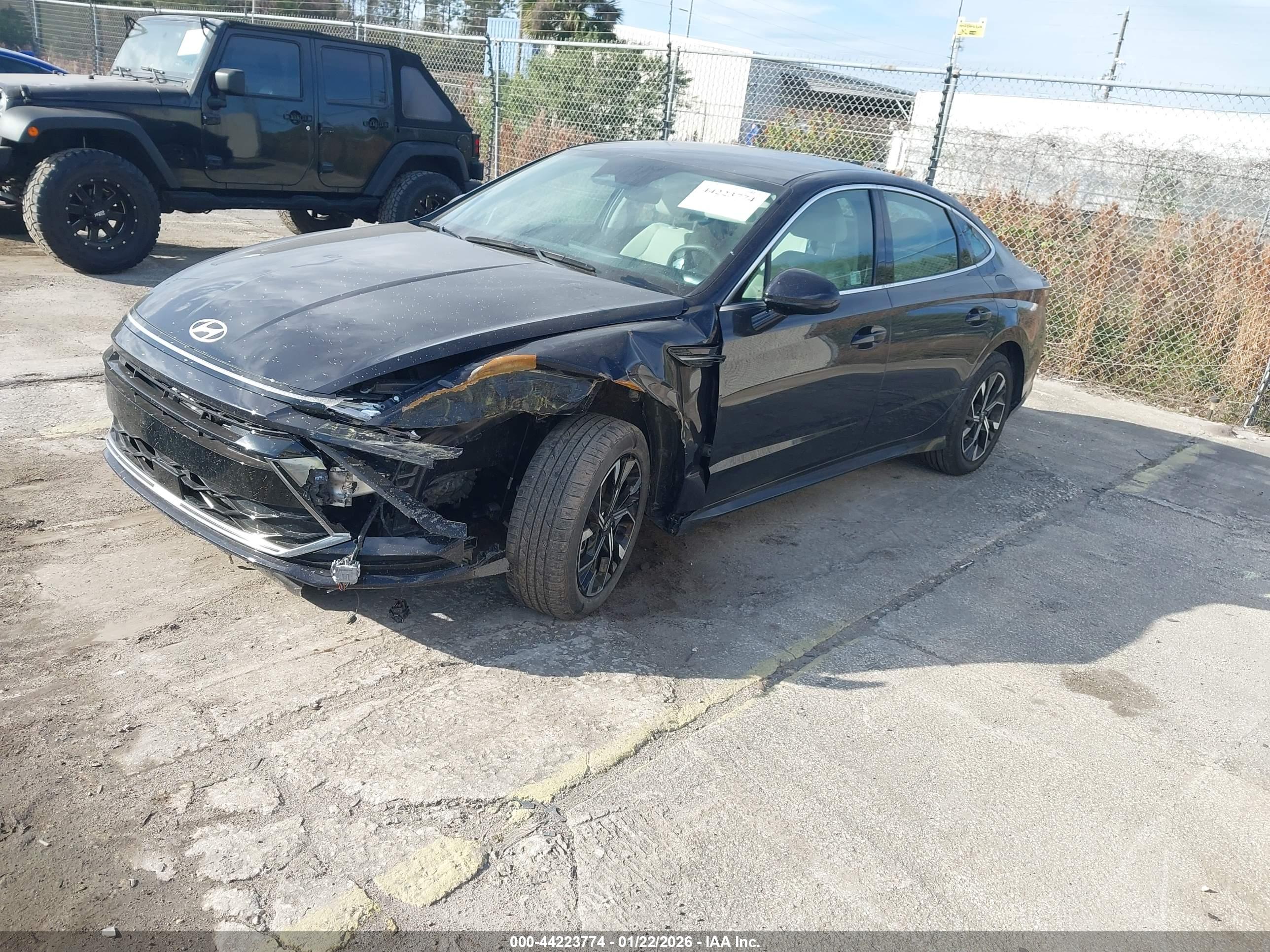 HYUNDAI SONATA image 2