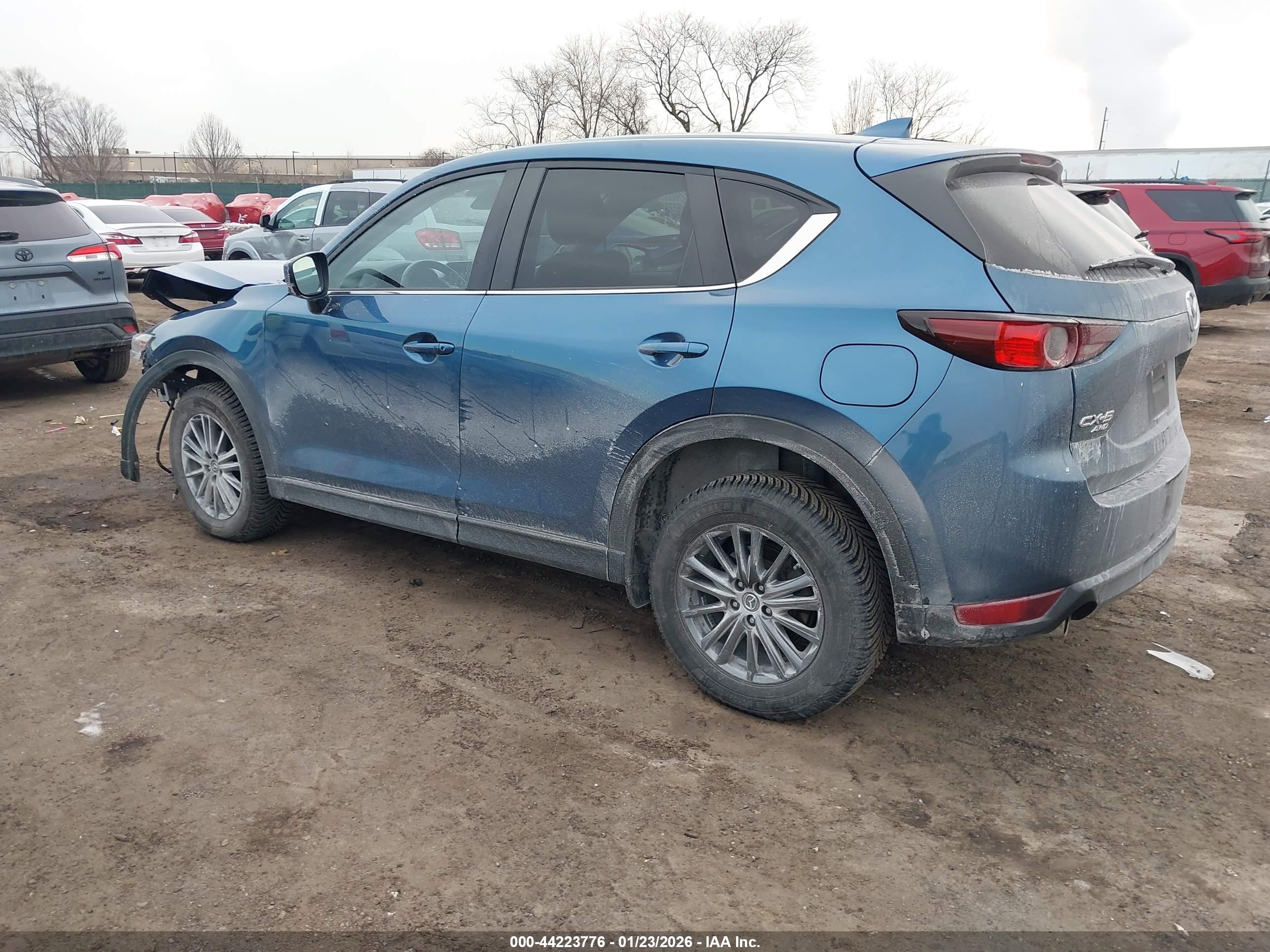 MAZDA CX-5 image 3