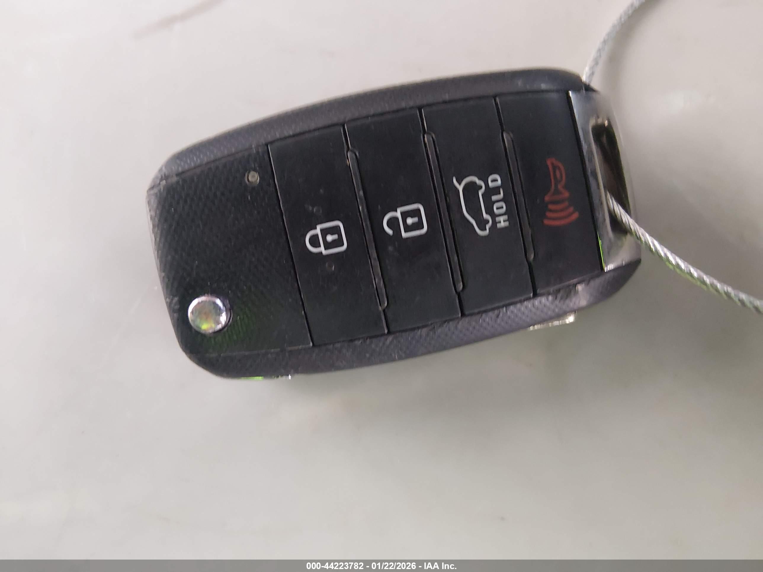 KIA SORENTO image 11