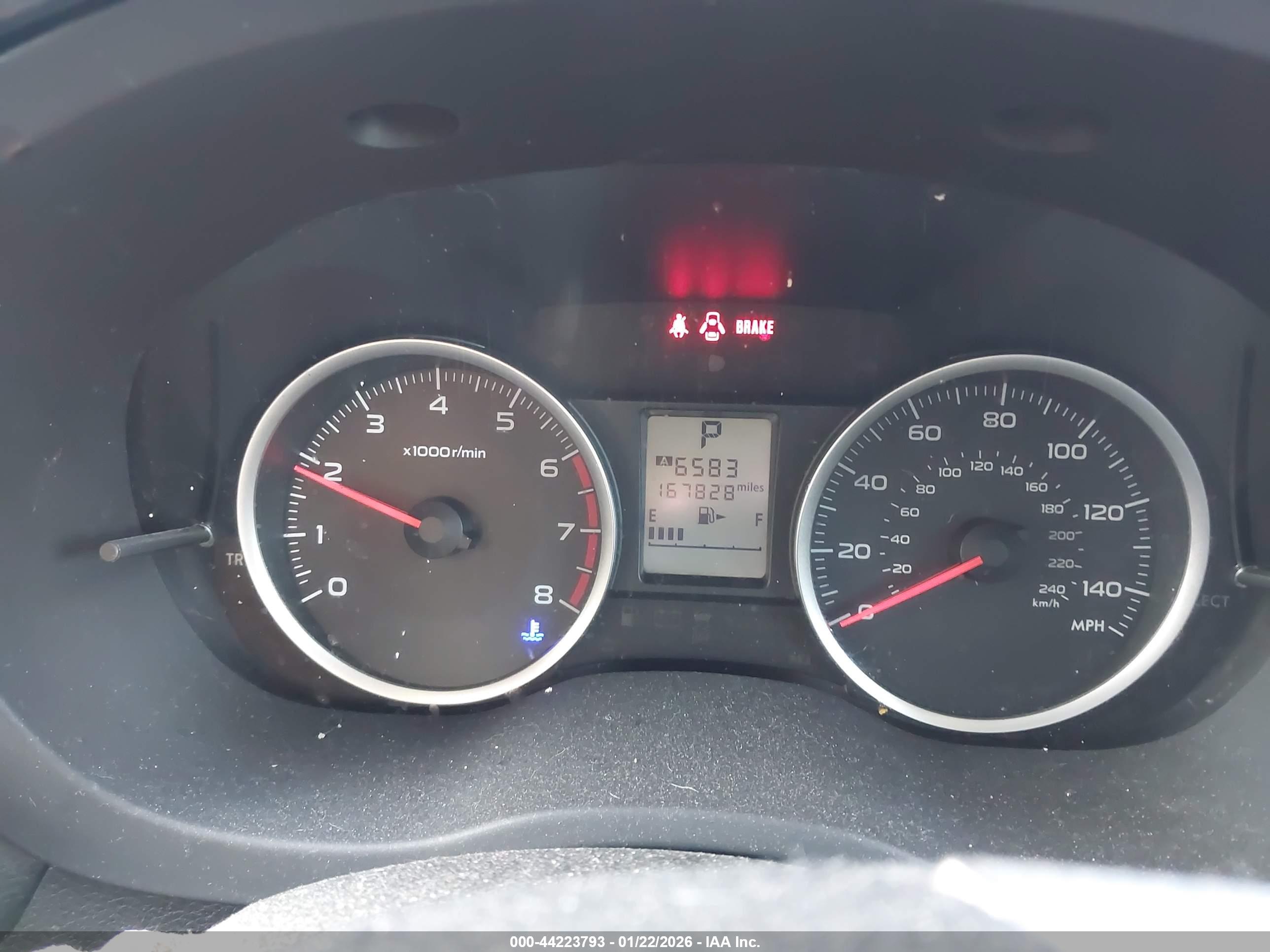 SUBARU FORESTER image 7