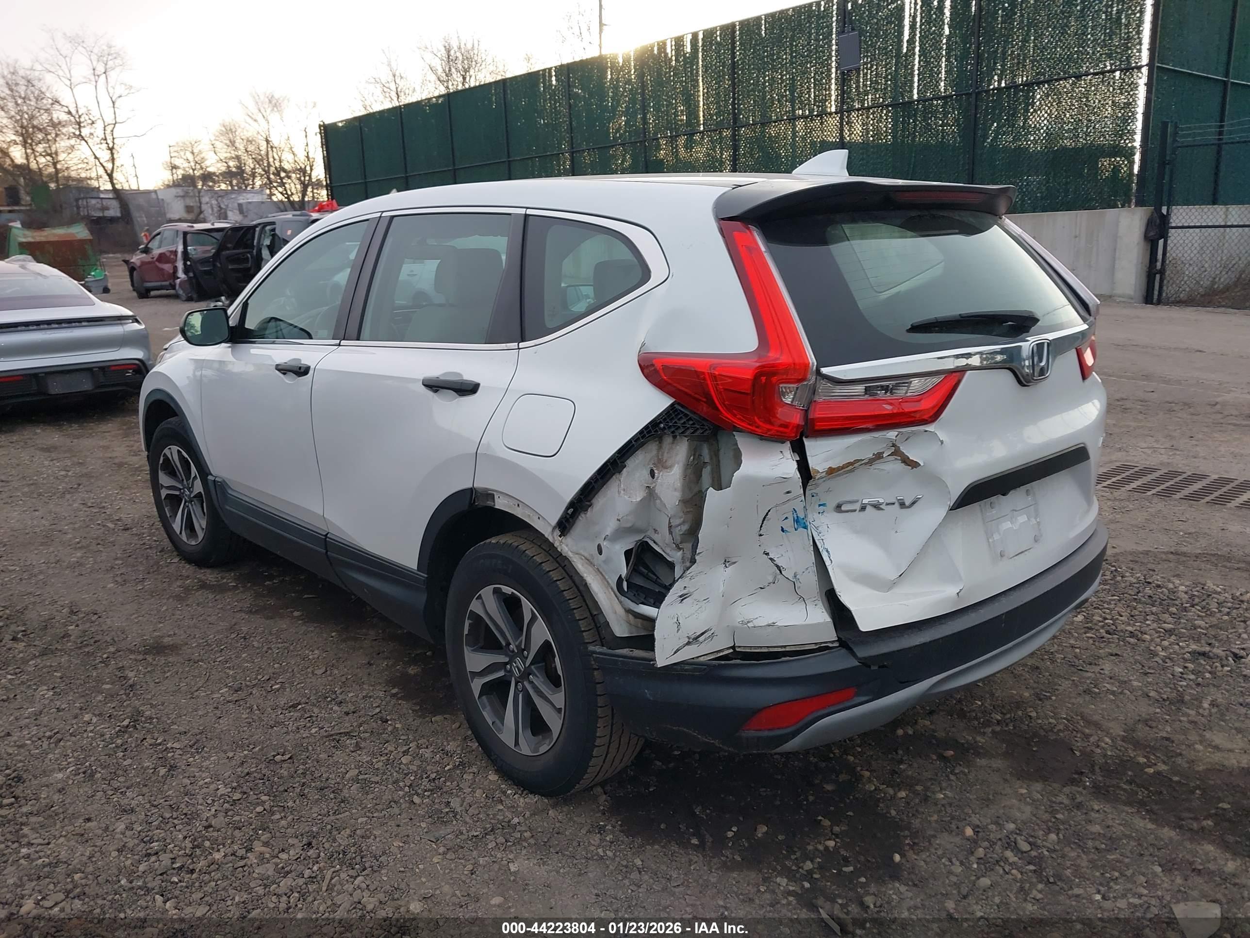 HONDA CR-V image 3