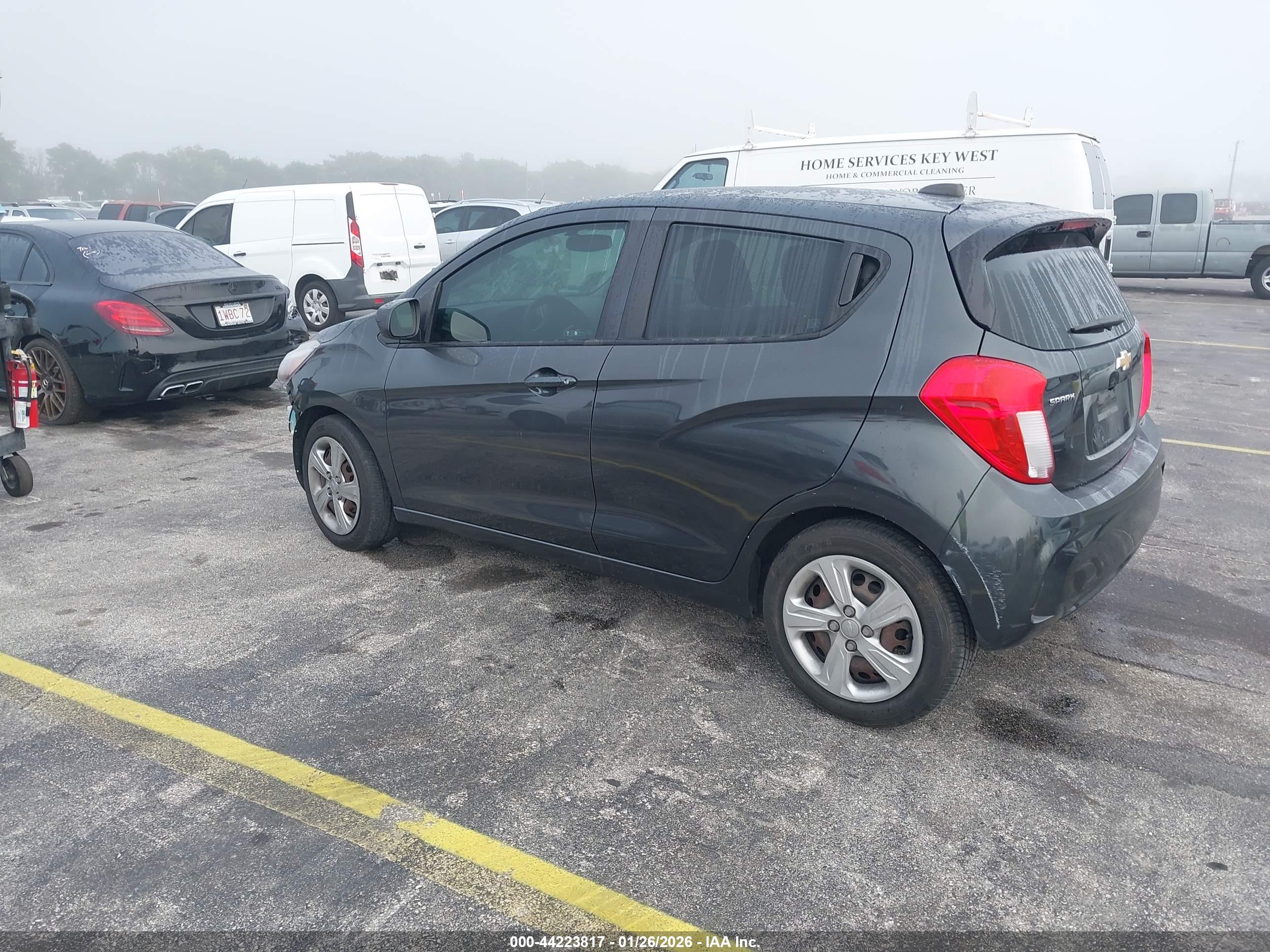 CHEVROLET SPARK image 3