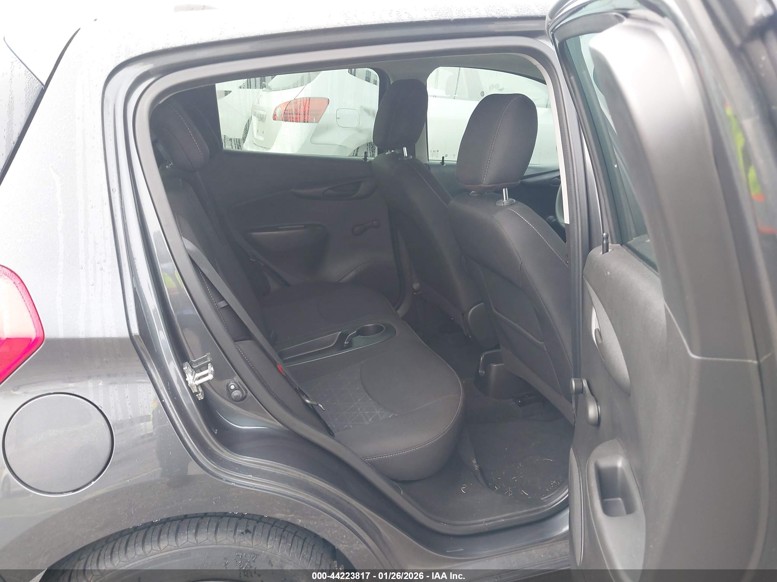 CHEVROLET SPARK image 8