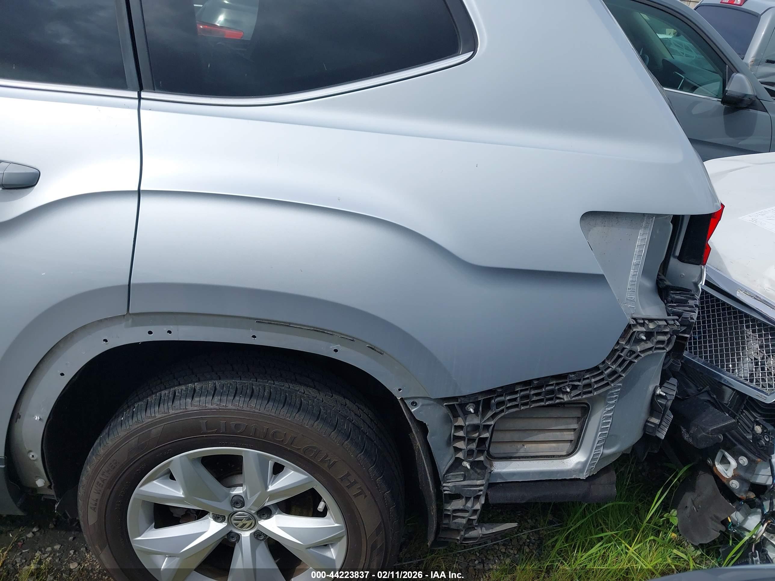 VOLKSWAGEN ATLAS image 3