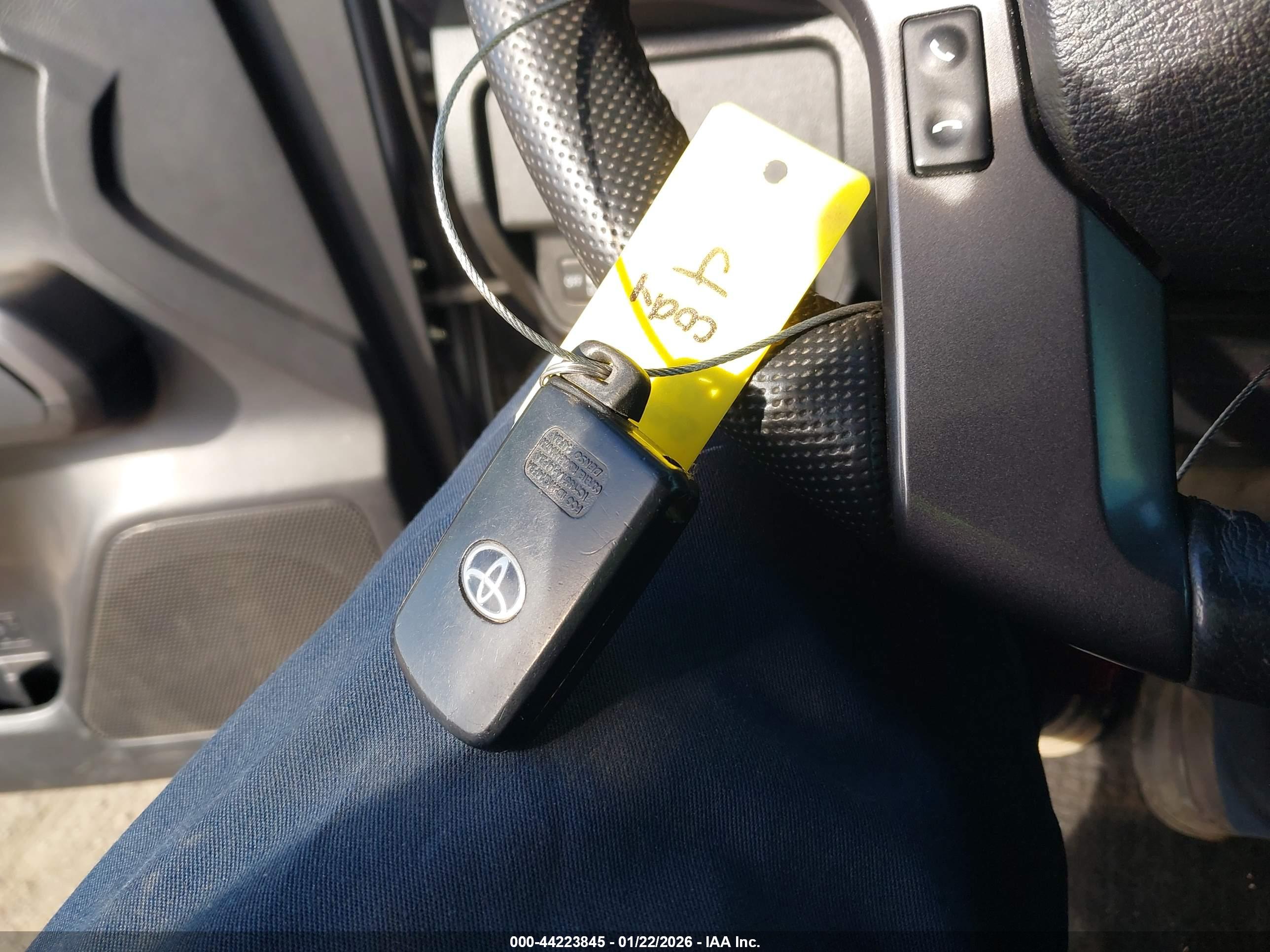 TOYOTA TACOMA image 11