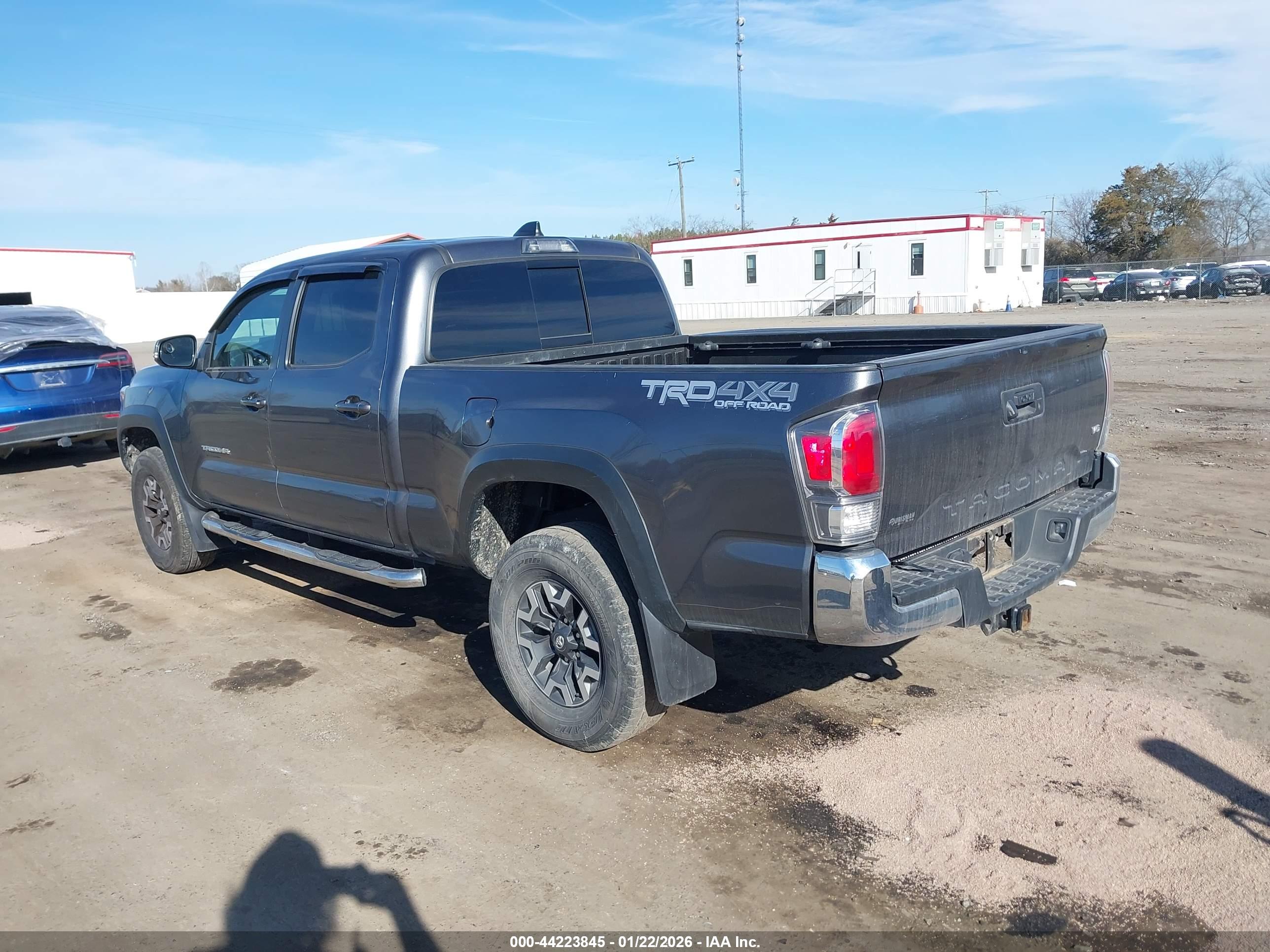 TOYOTA TACOMA image 3