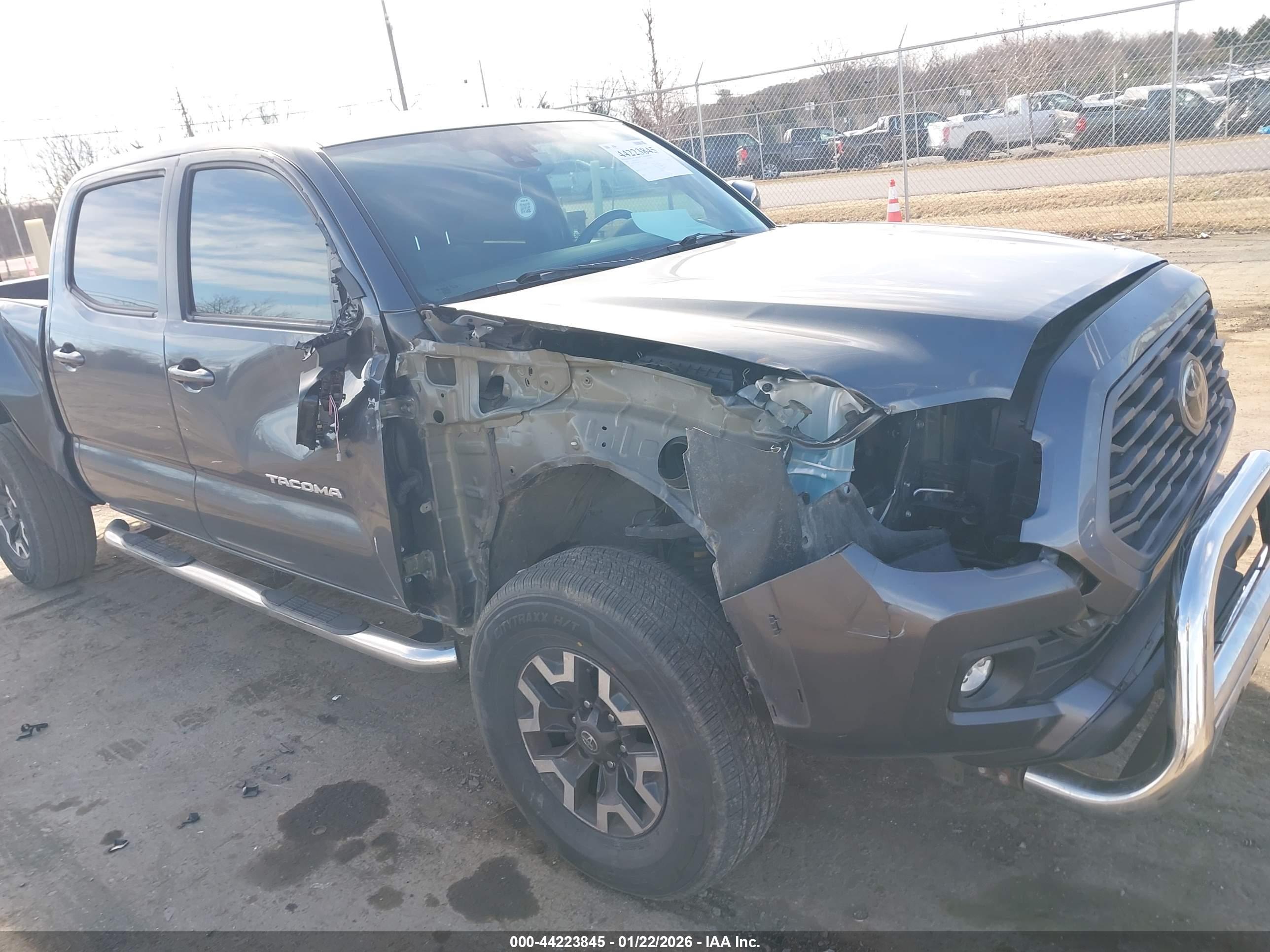 TOYOTA TACOMA image 6