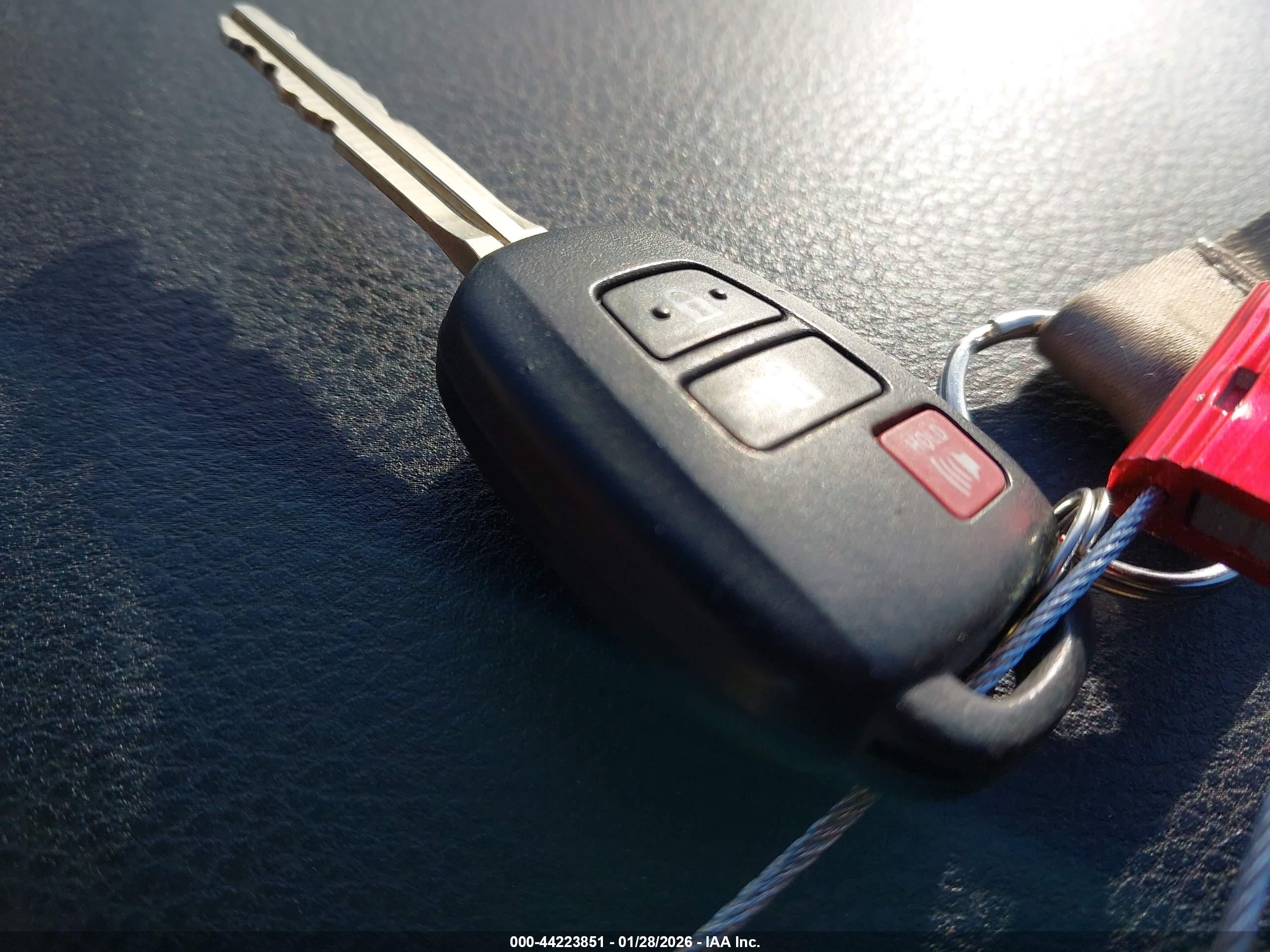 TOYOTA TACOMA image 11