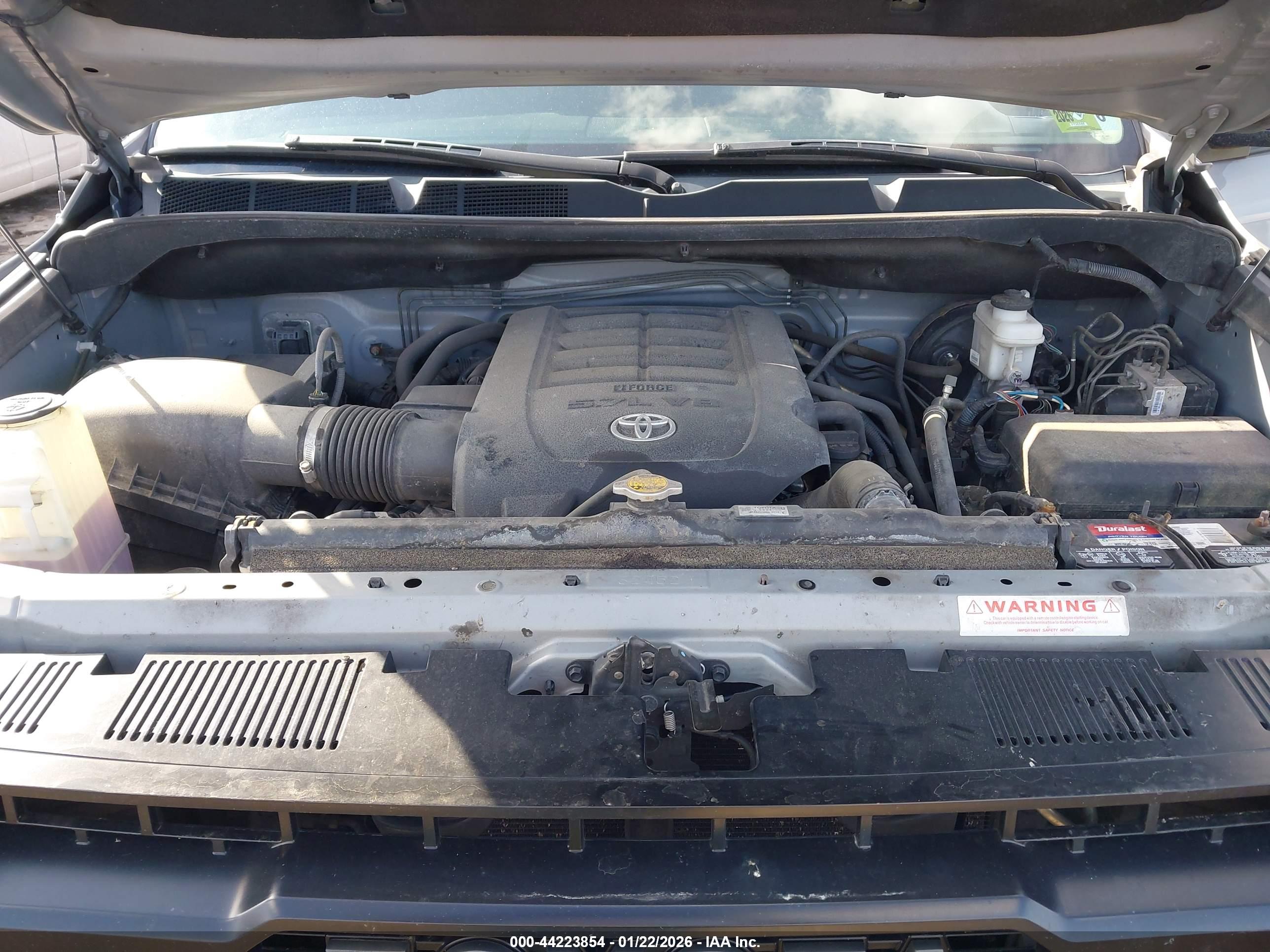 TOYOTA TUNDRA image 10