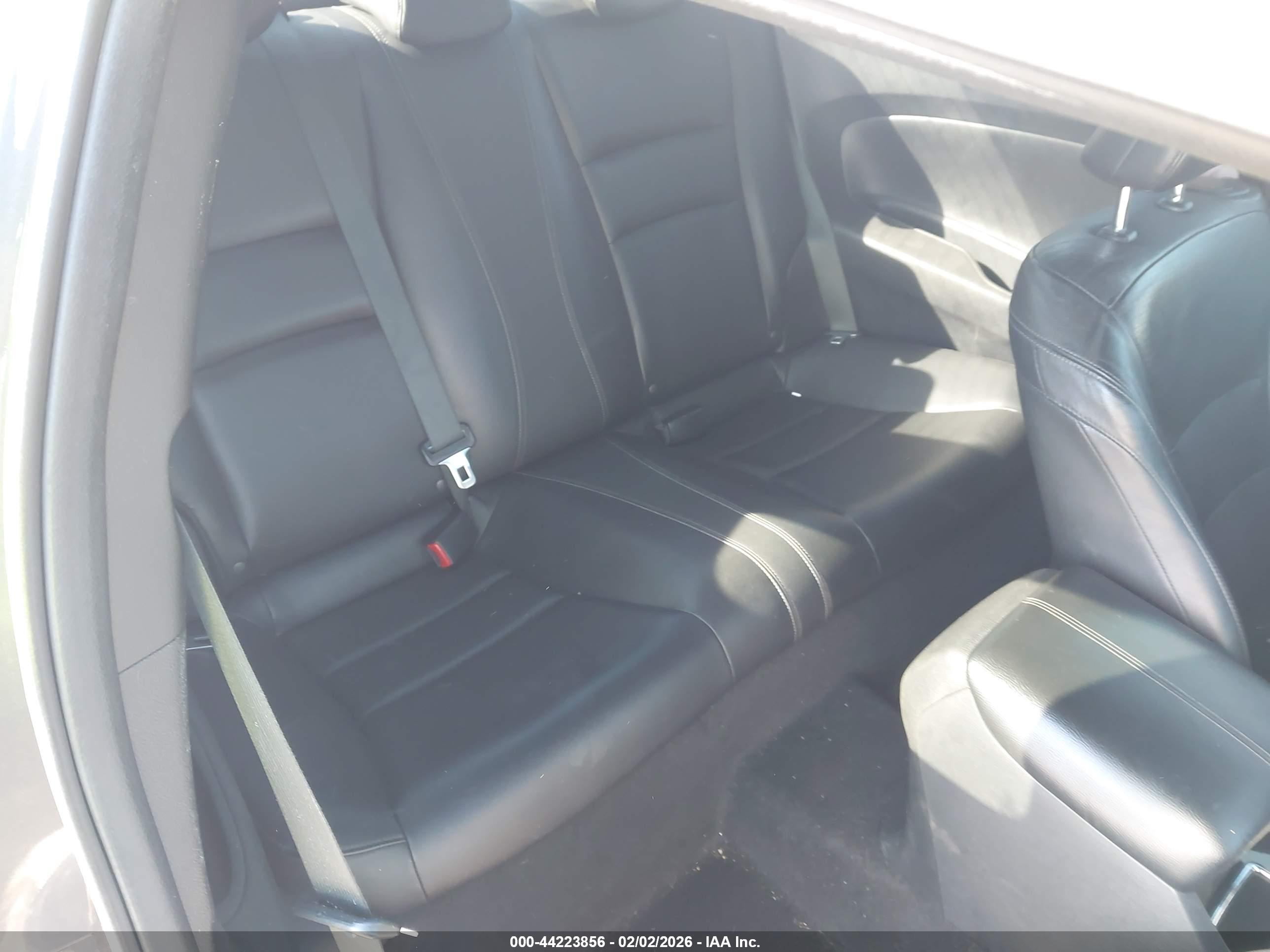 HONDA ACCORD image 8