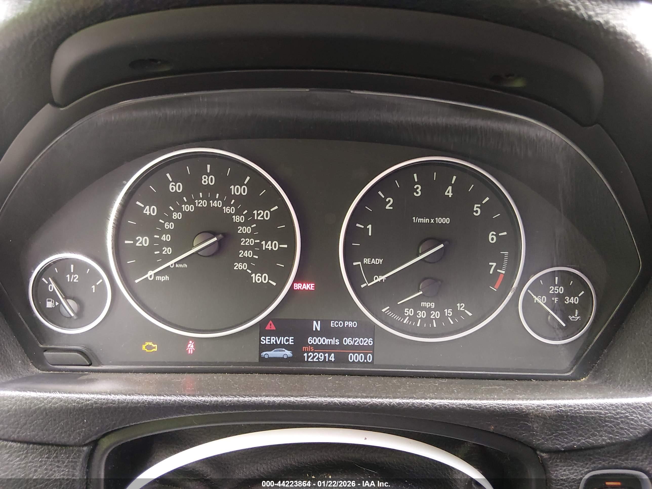 BMW 328I image 7