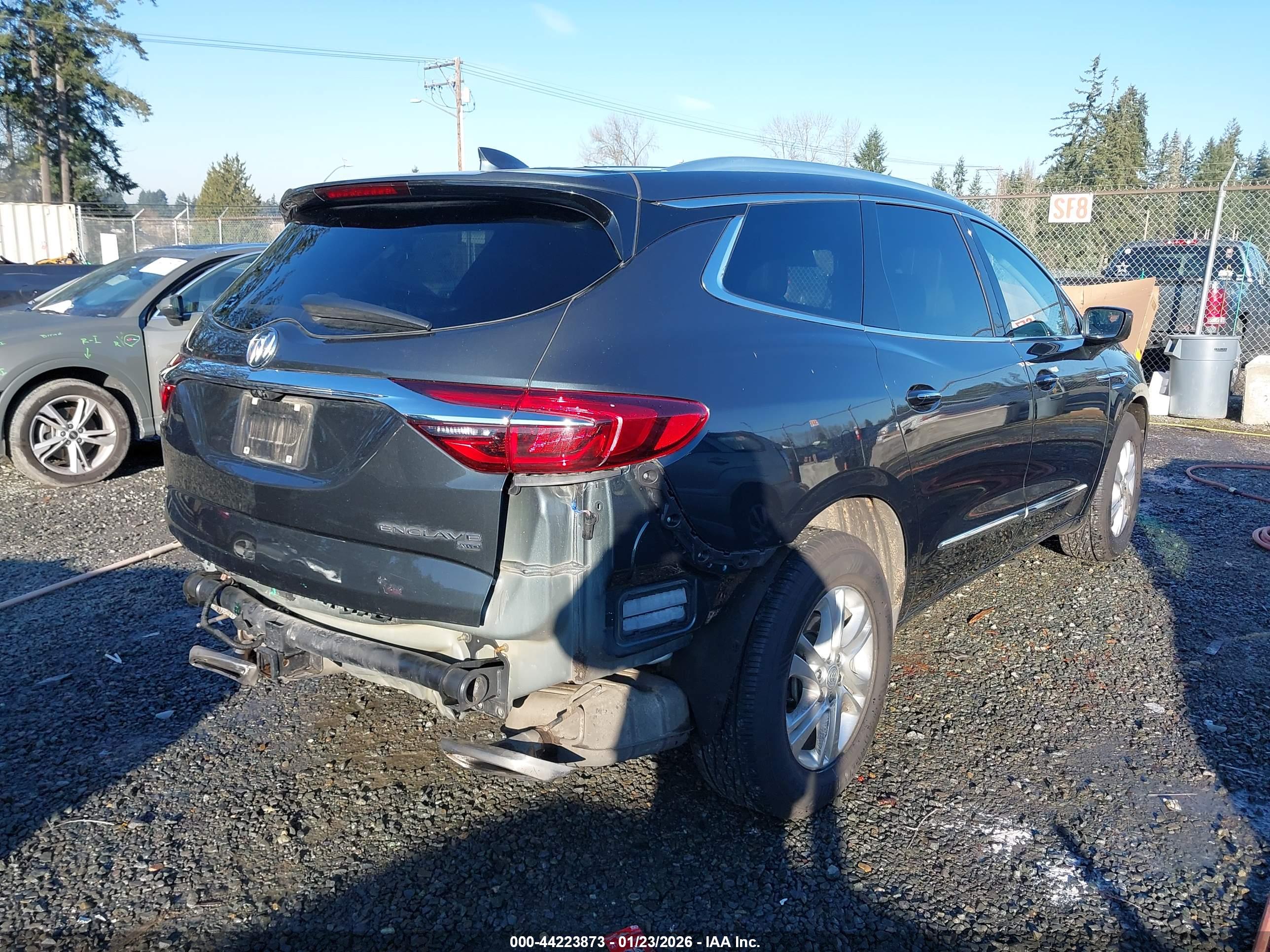 BUICK ENCLAVE image 4