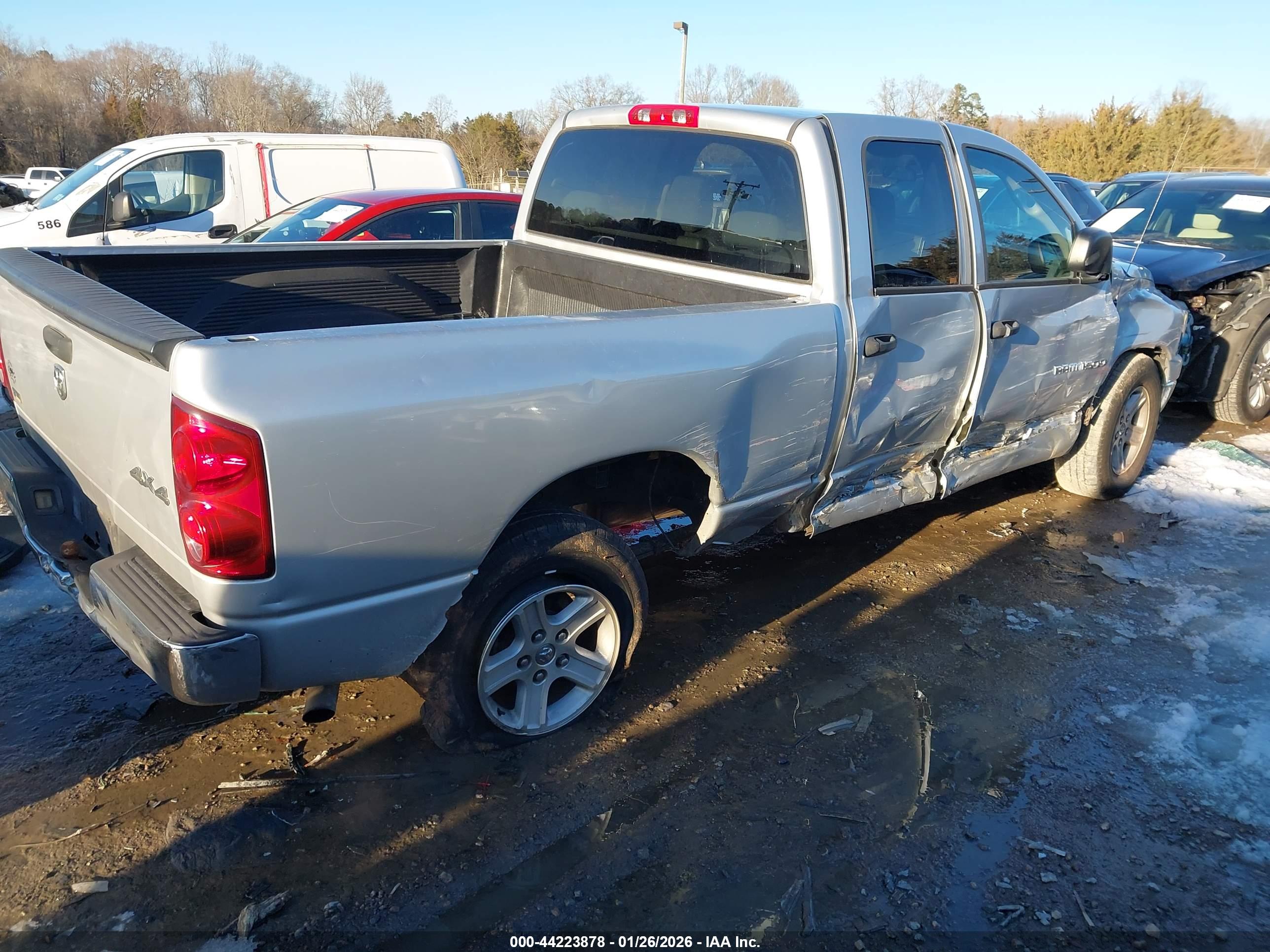 DODGE RAM image 4