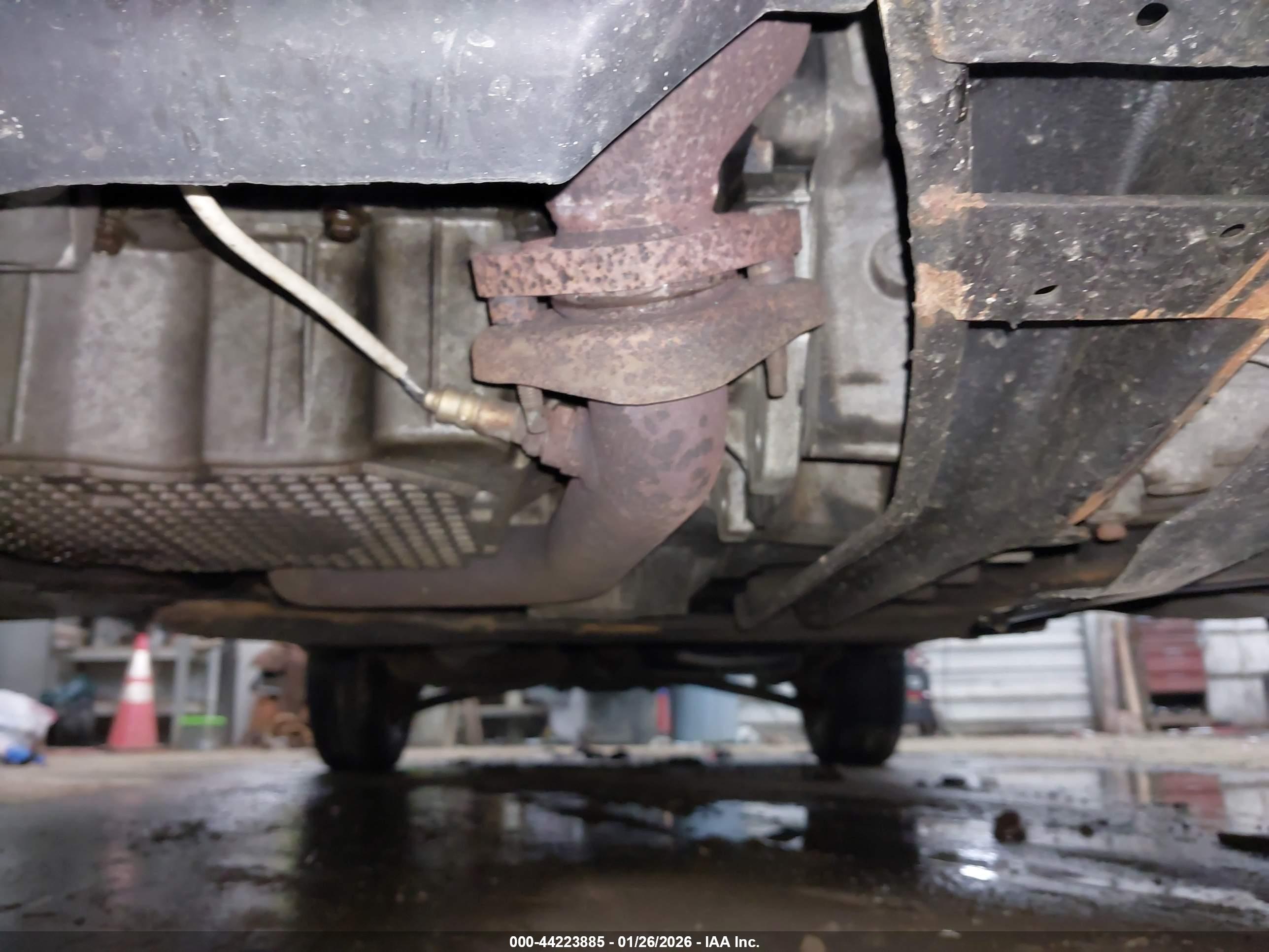 FORD ESCAPE image 6