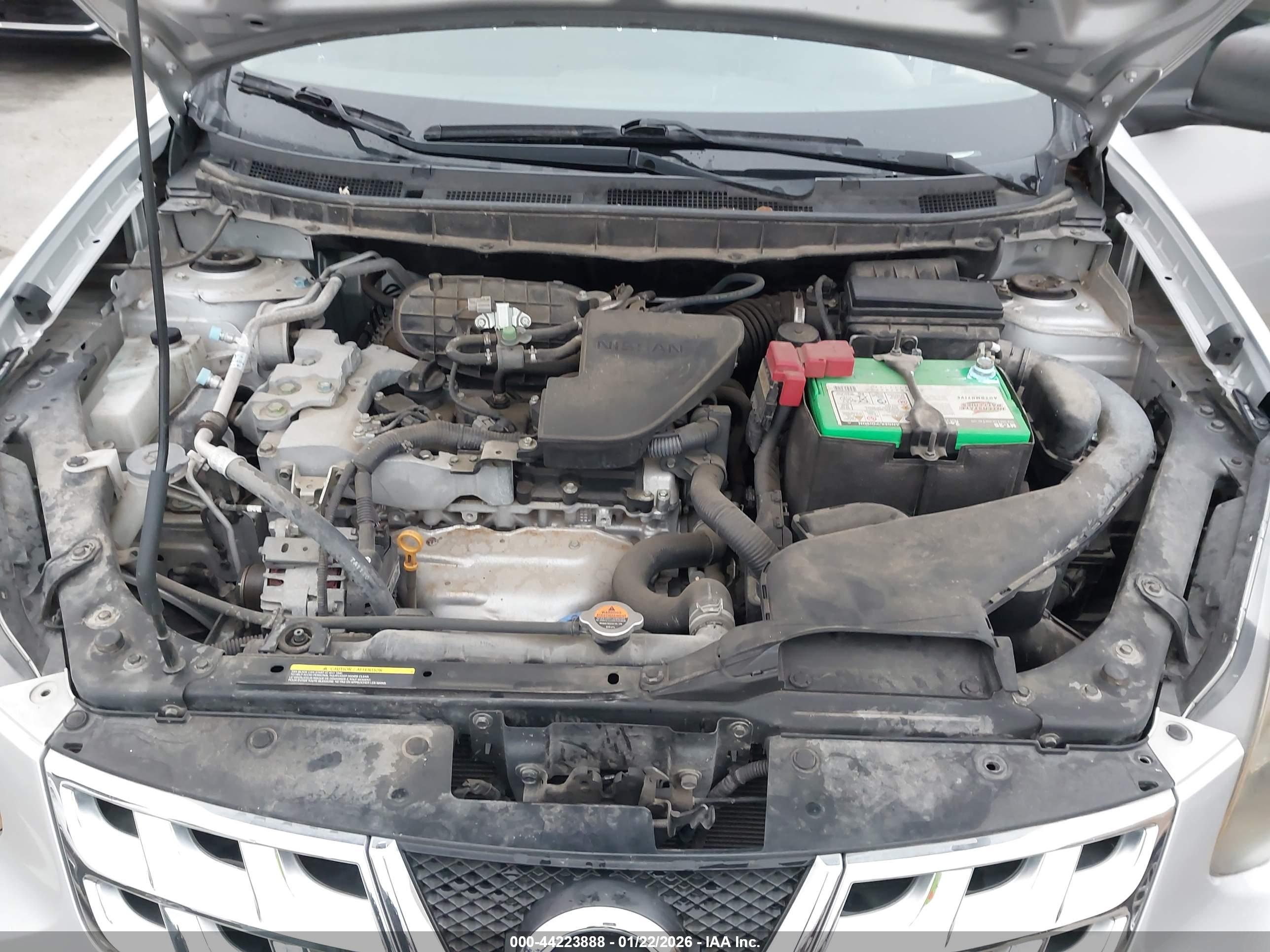 NISSAN ROGUE image 10