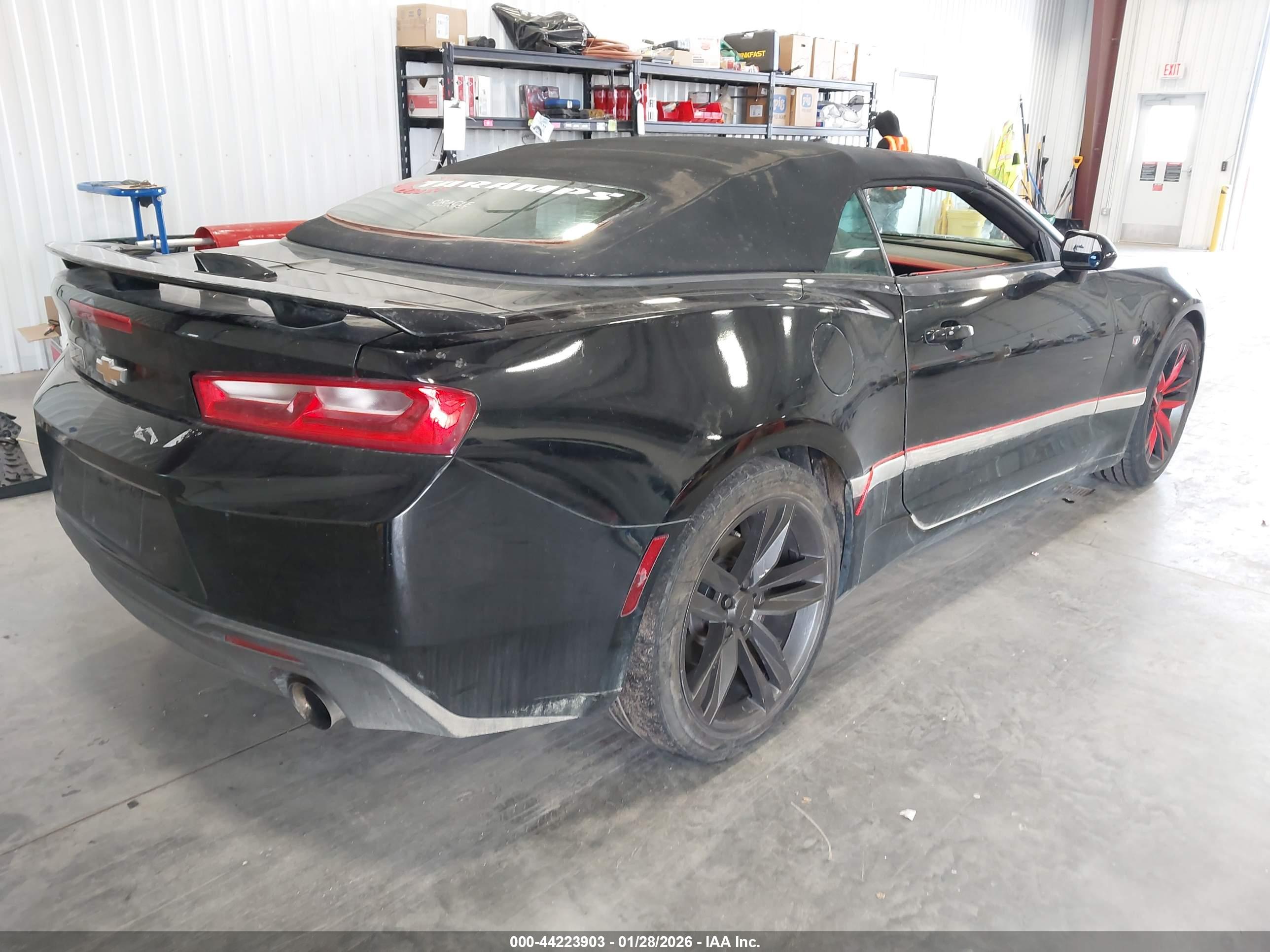 CHEVROLET CAMARO image 4