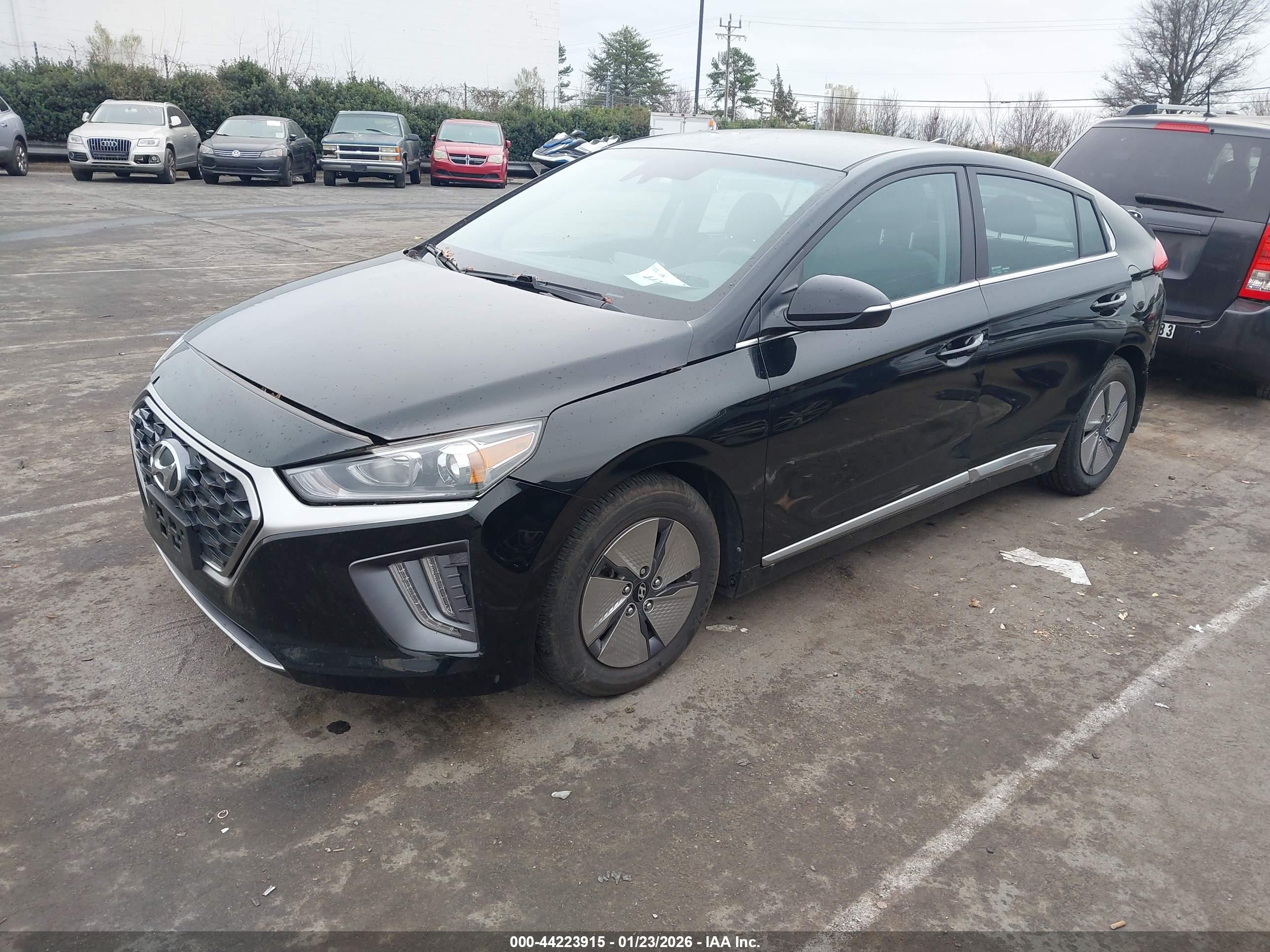 HYUNDAI IONIQ image 2