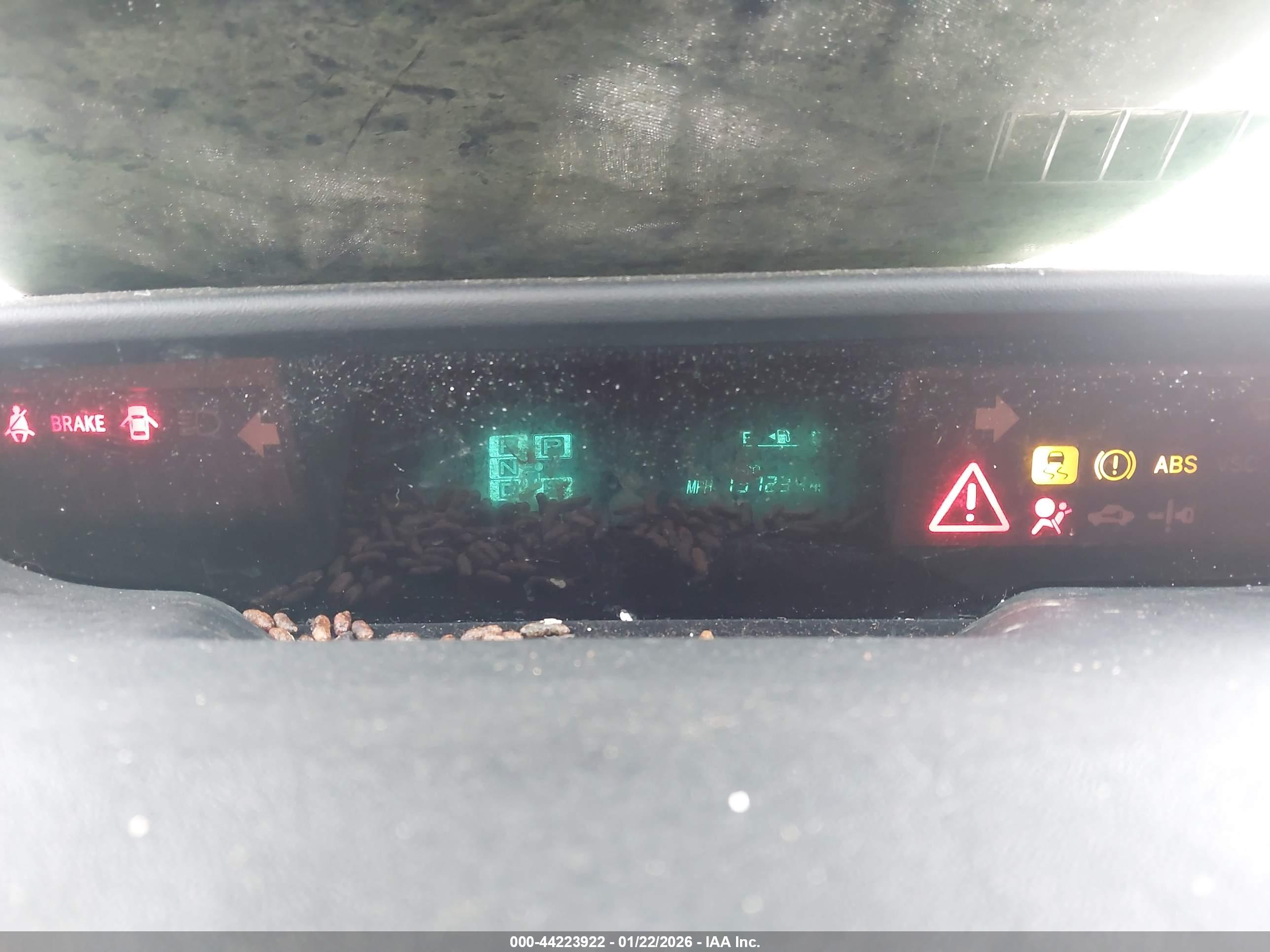 TOYOTA PRIUS image 7